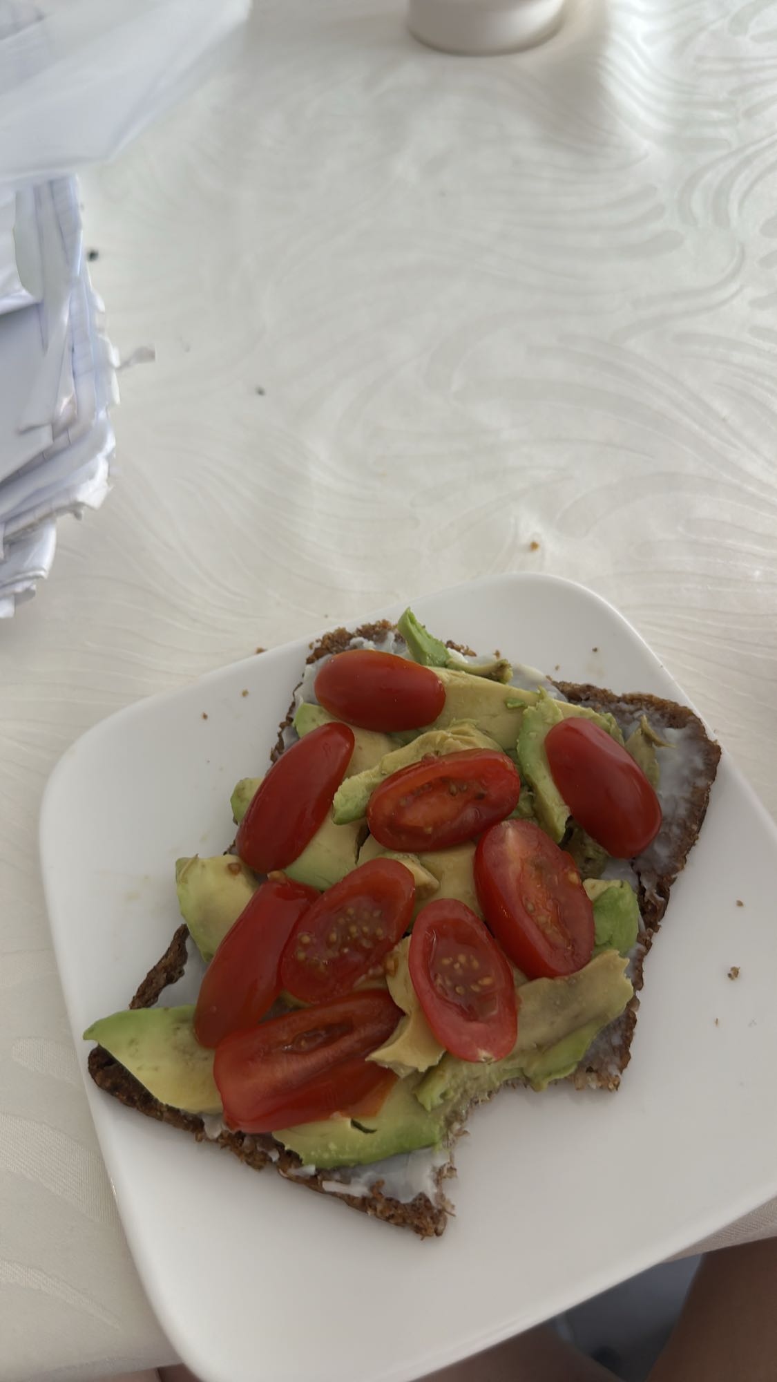 Tartine avocat tomate