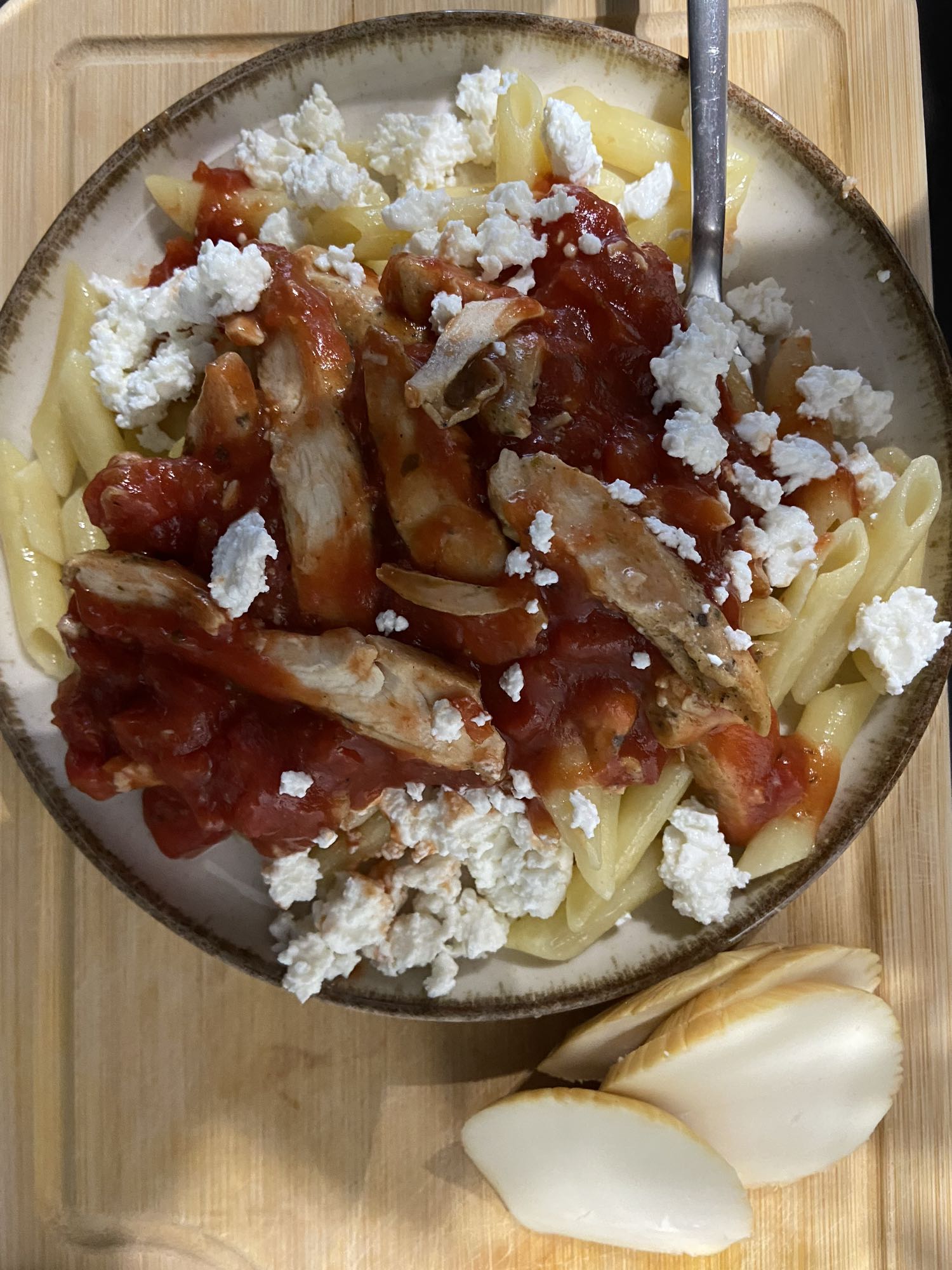 Makaron z kurczakiem