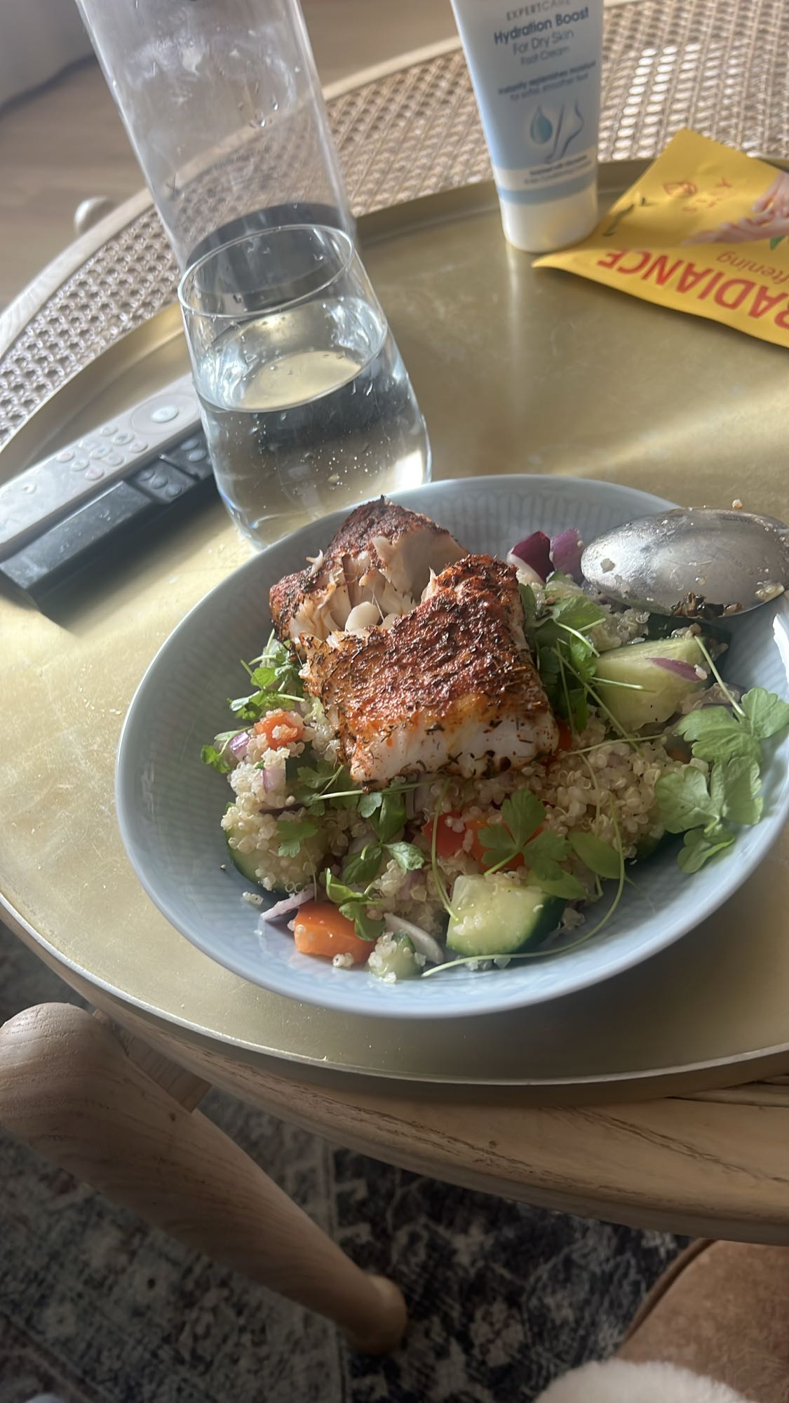 Fisk med quinoasallad