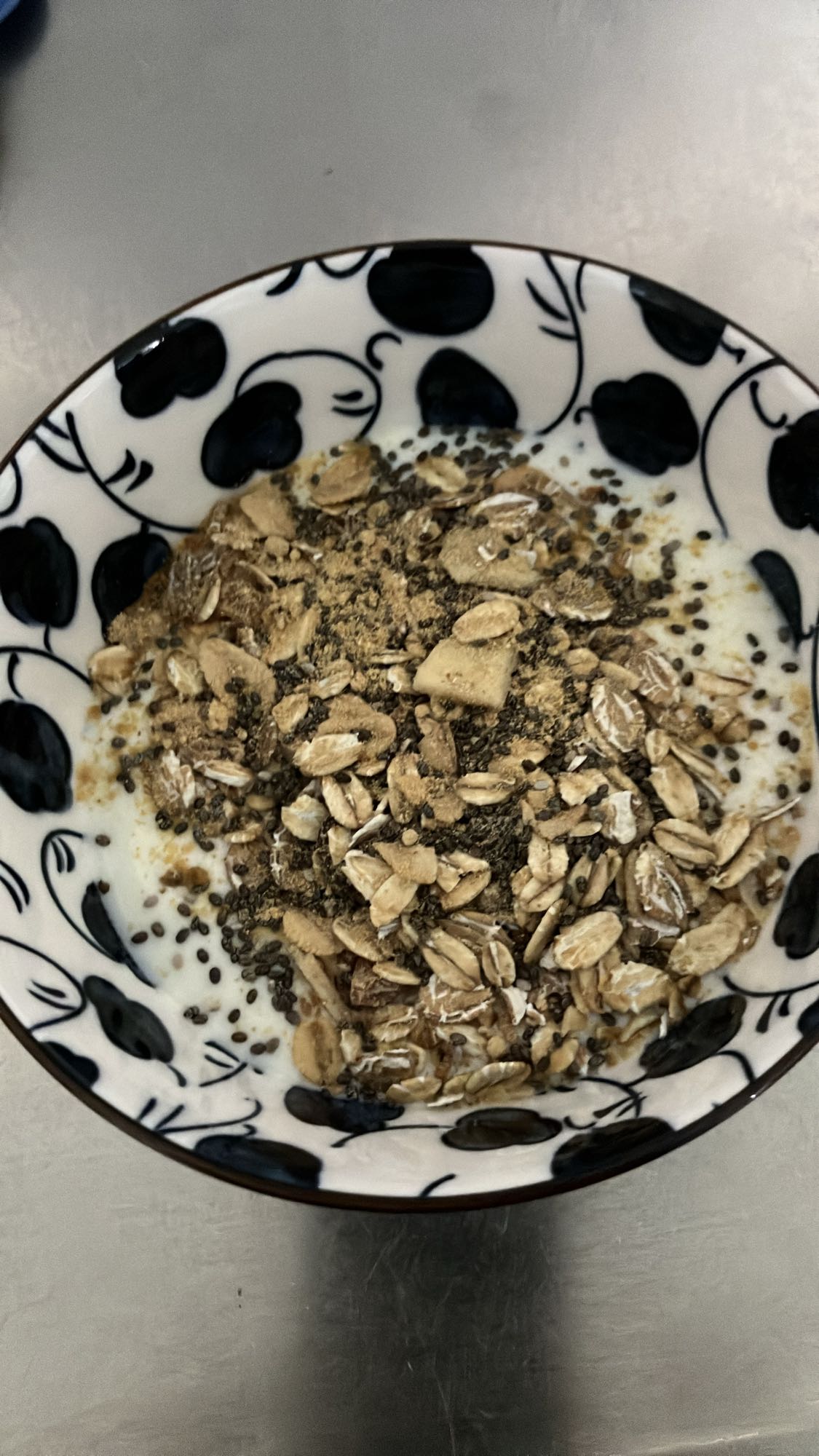 Filmjölk med müsli