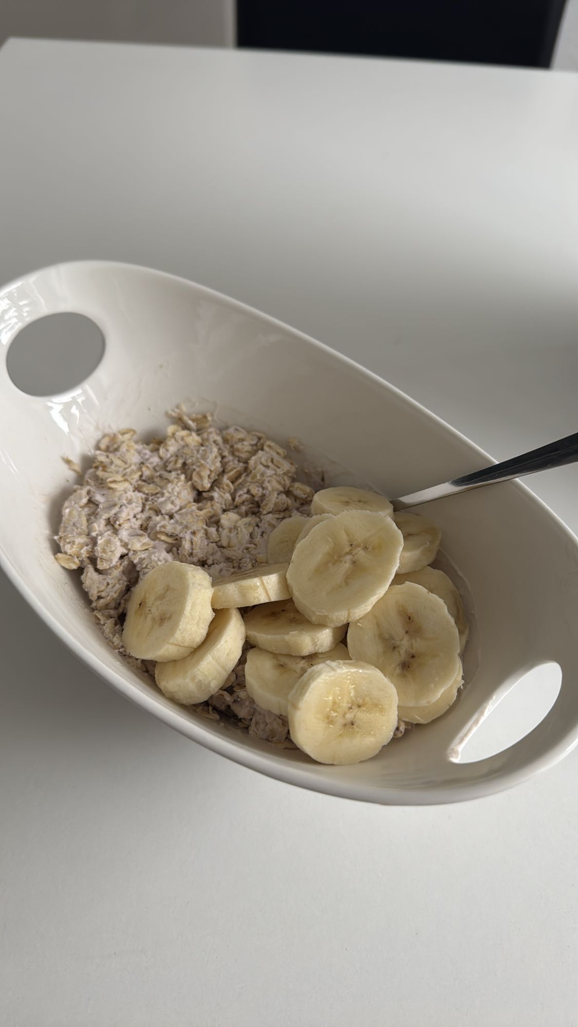 Haferflocken mit Skyr und Banane