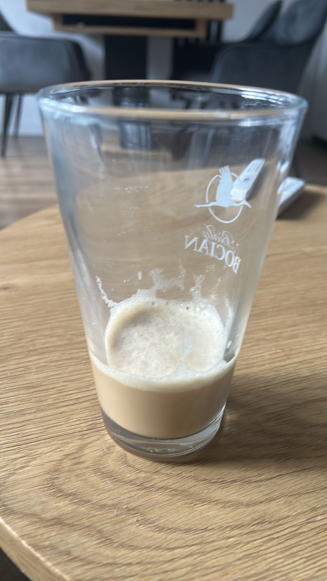 Mała kawa z mlekiem