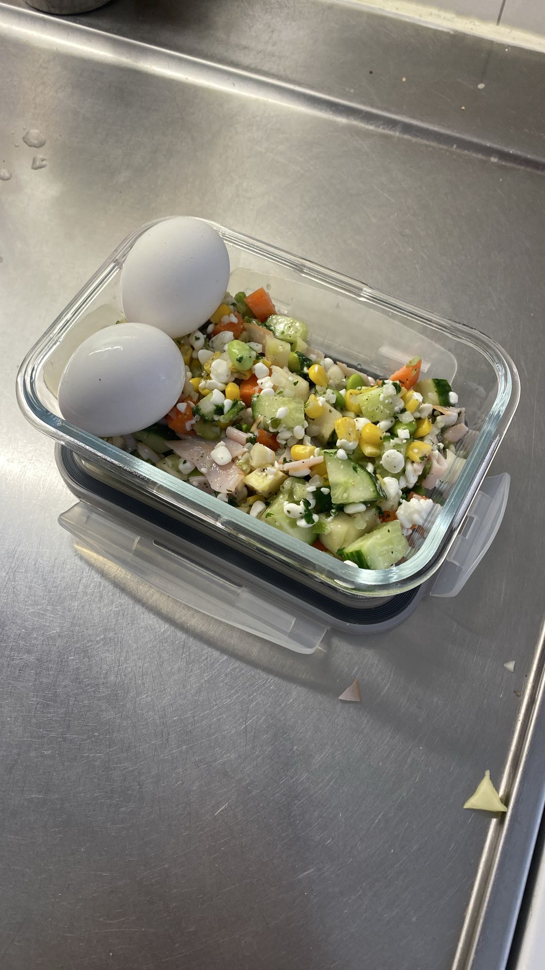 Ägg och grönsakssallad