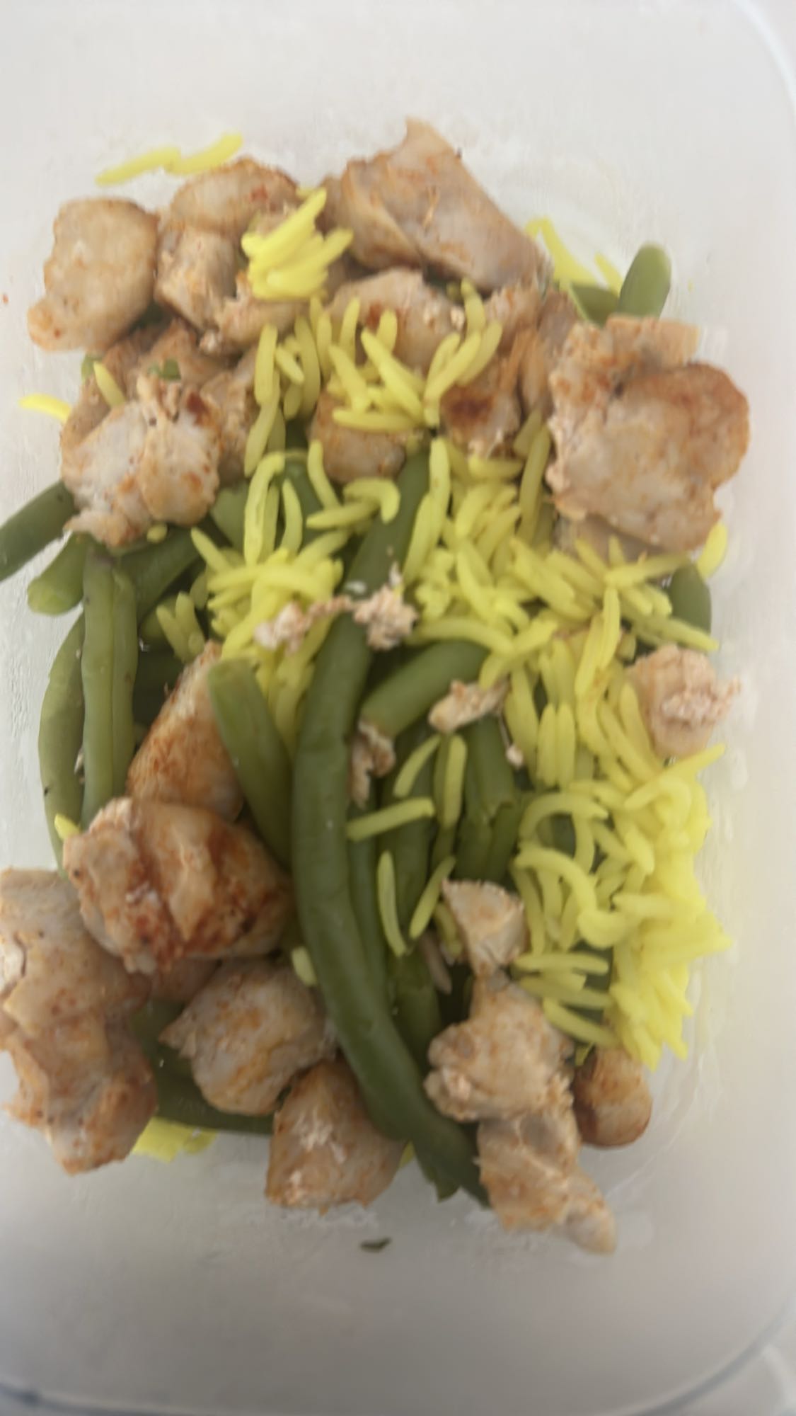 Kyckling med ris och bönor