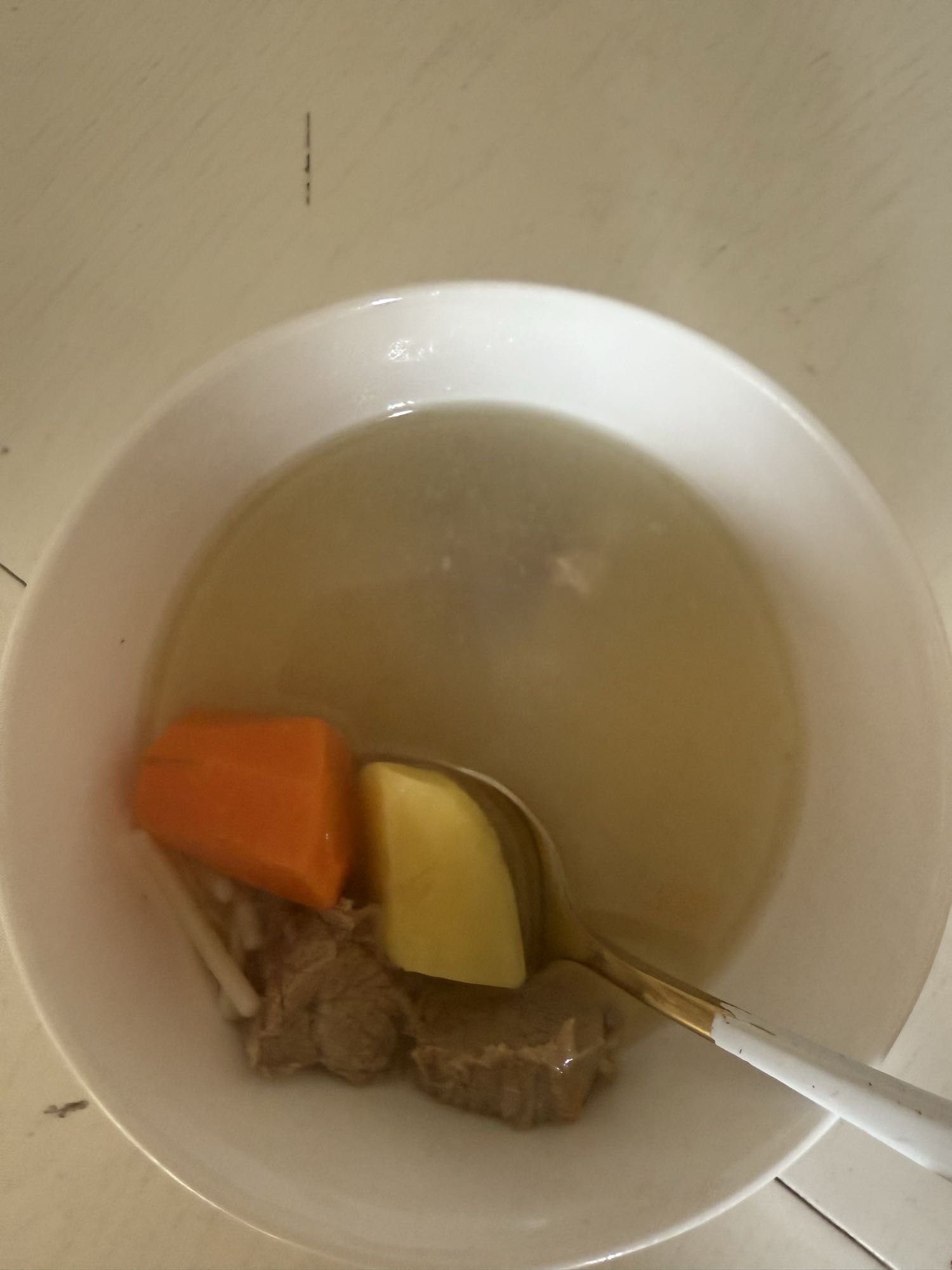 Говяжий суп с овощами