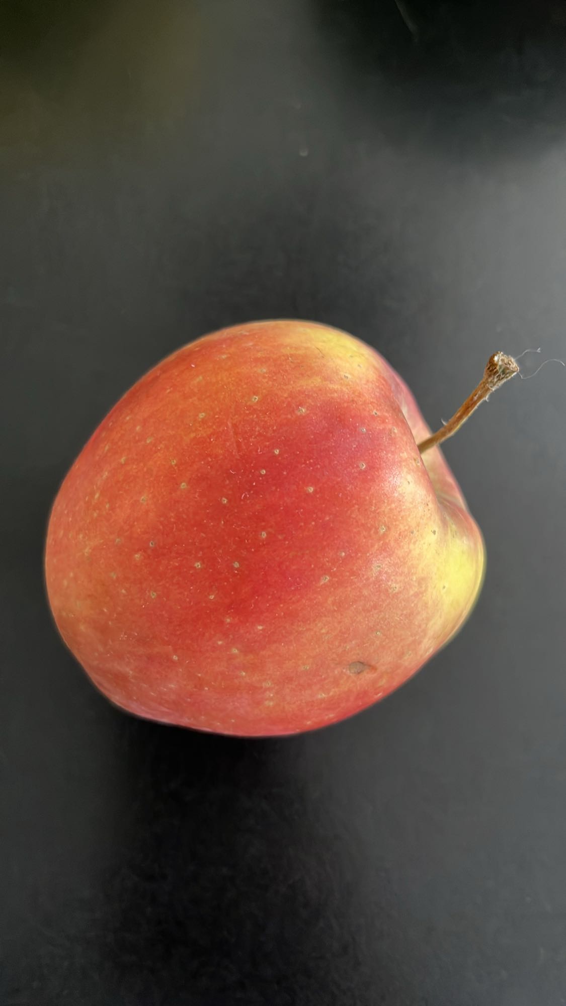 Röd äpple