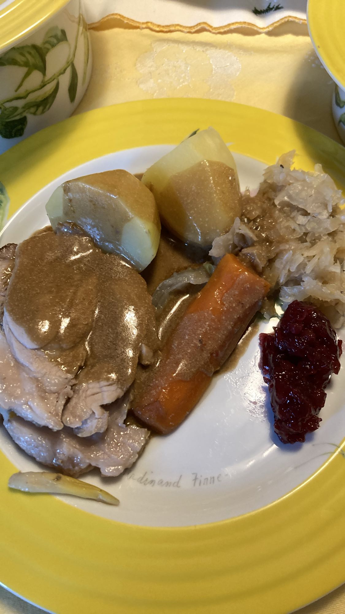 Fläskstek med tillbehör