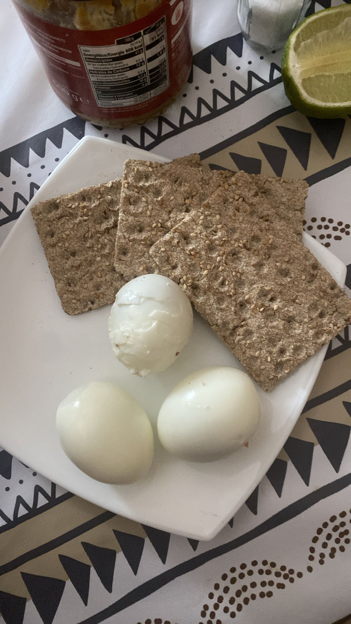 Huevos con galletas integrales