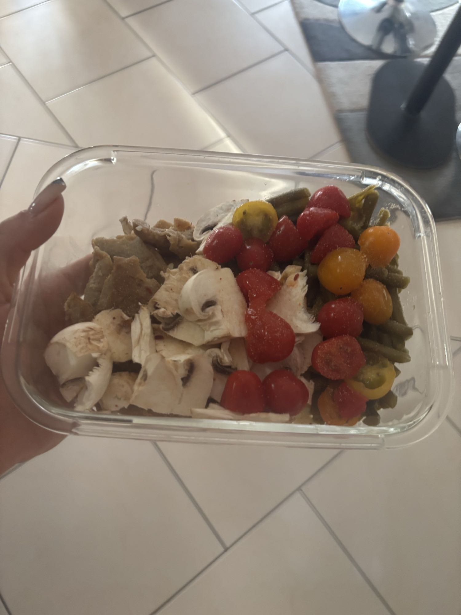 Salade végane au riz et légumes