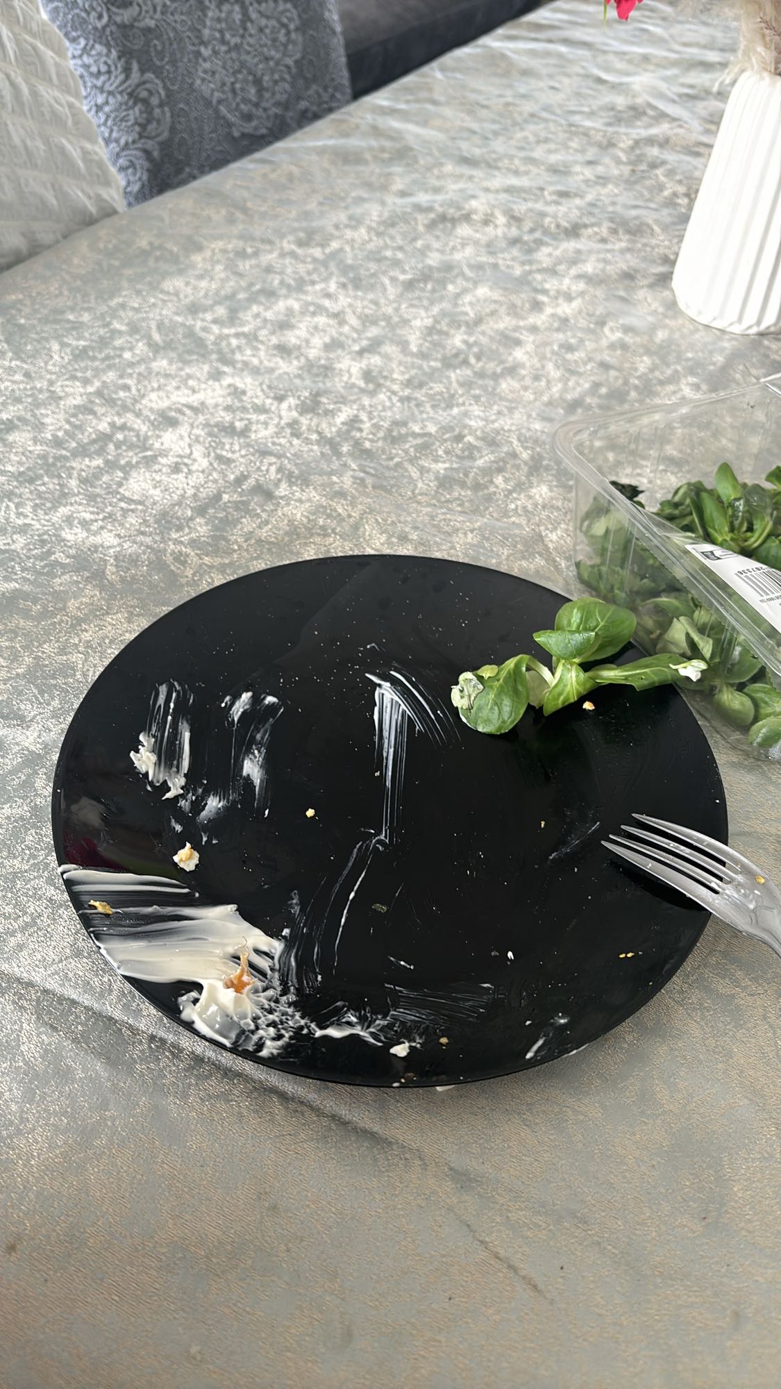 Assiette vide salade