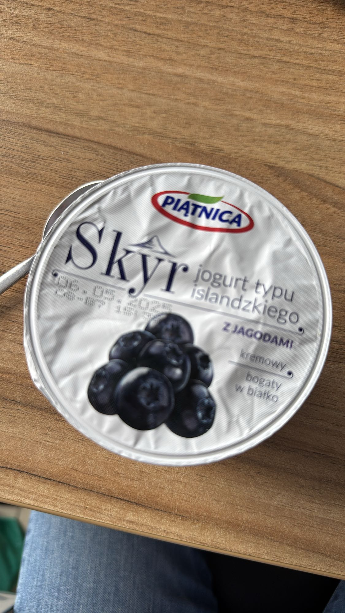 Skyr jagodowy