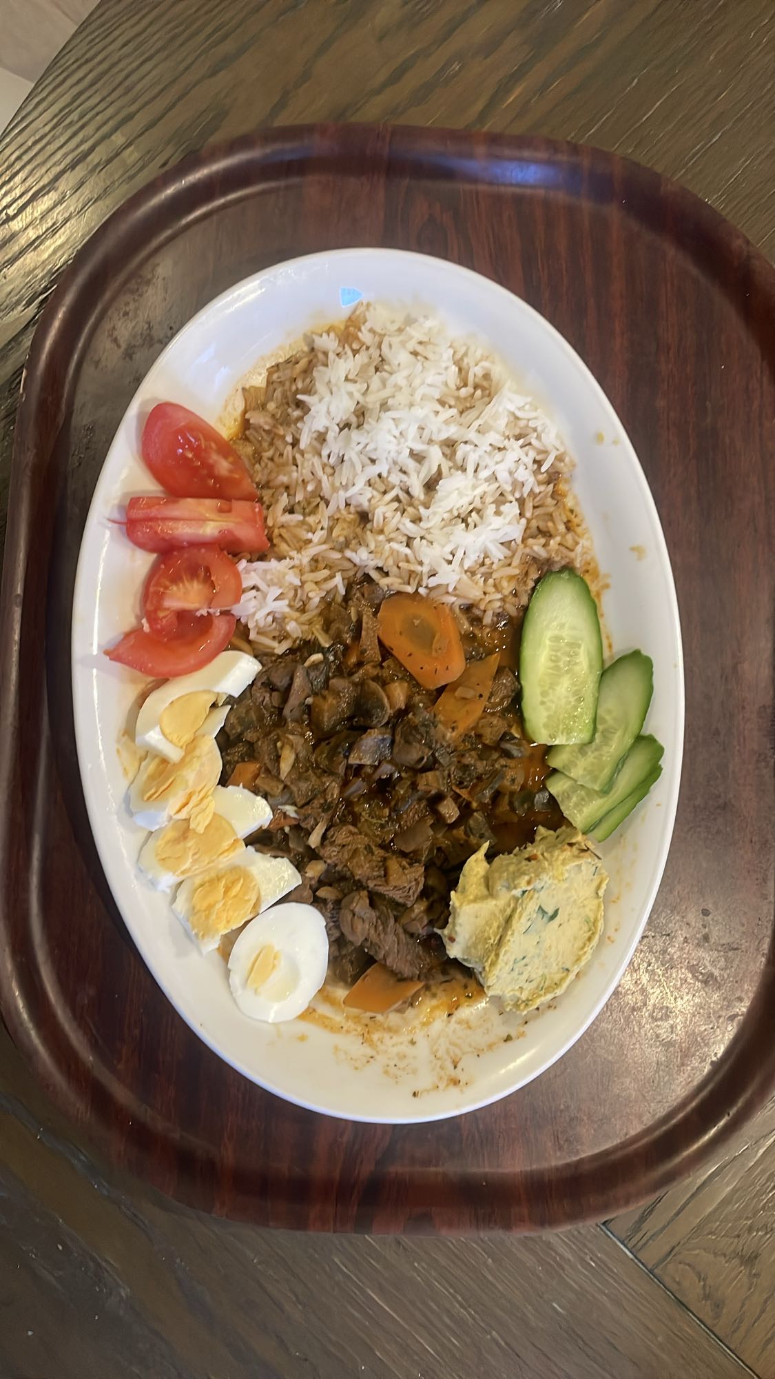 Ris med kött och grönsaker