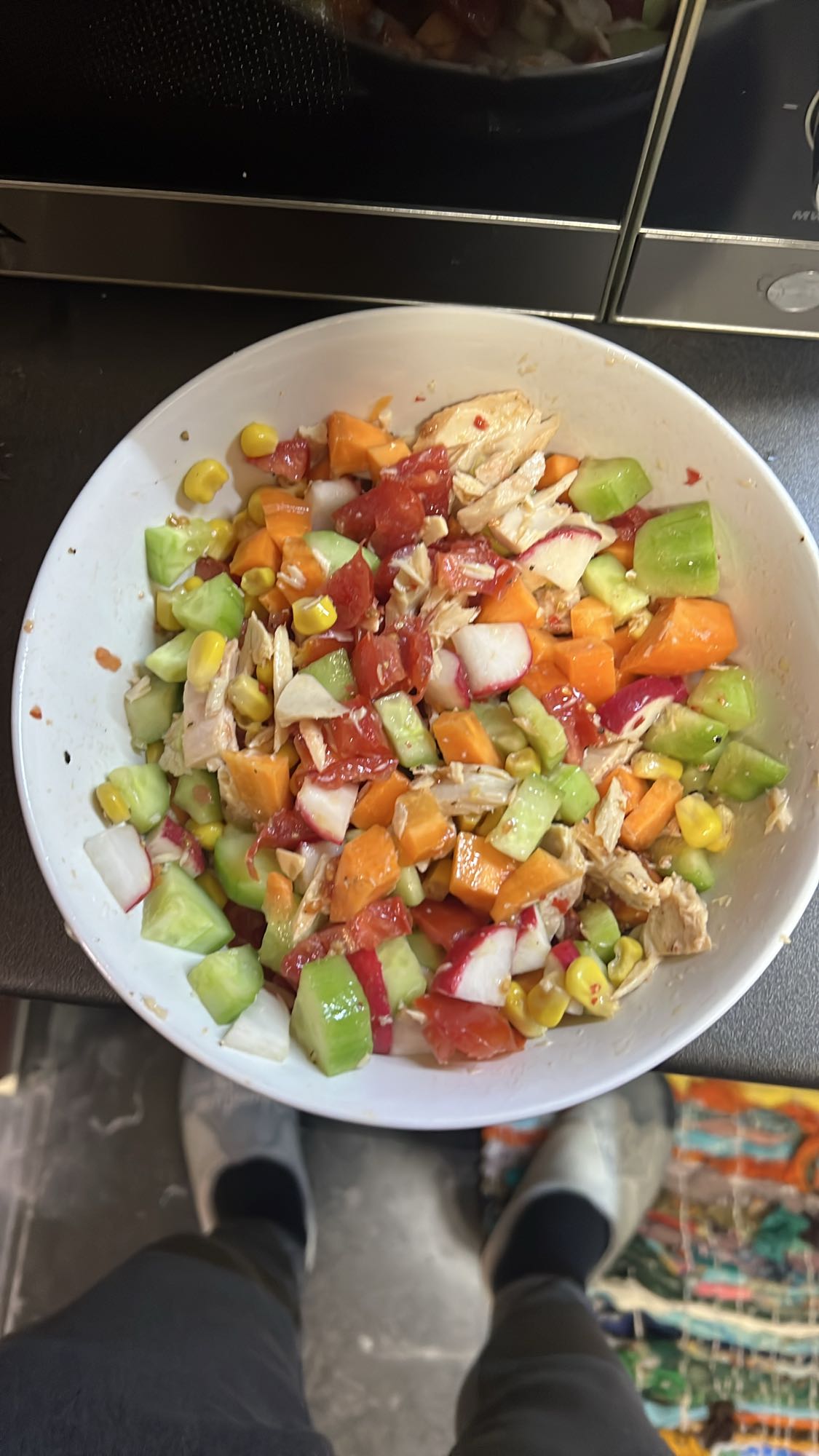 Σαλάτα με τόνο και λαχανικά