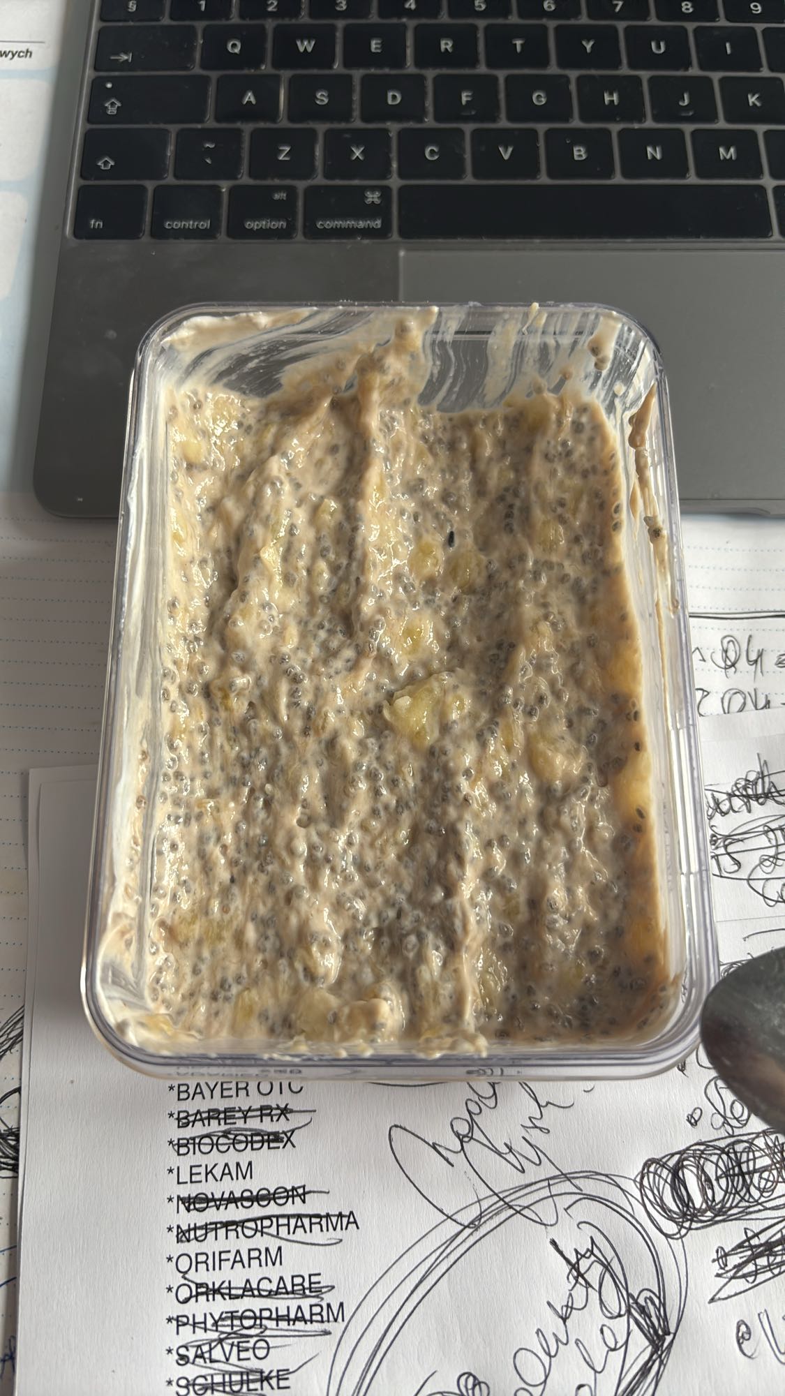 Owsianka z chia i bananem