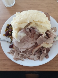 Roast meat with mash