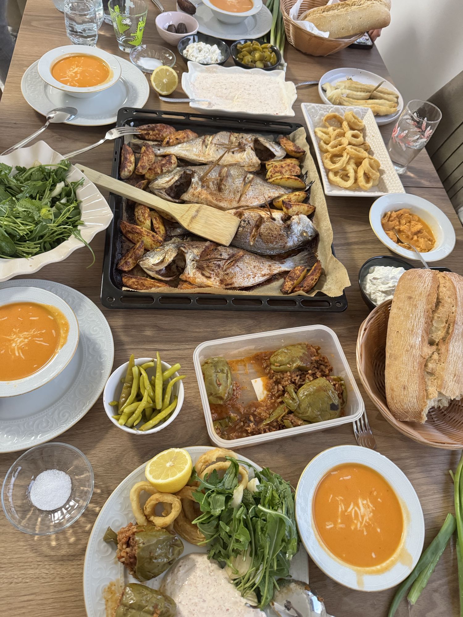 Balık ve sebze ziyafeti