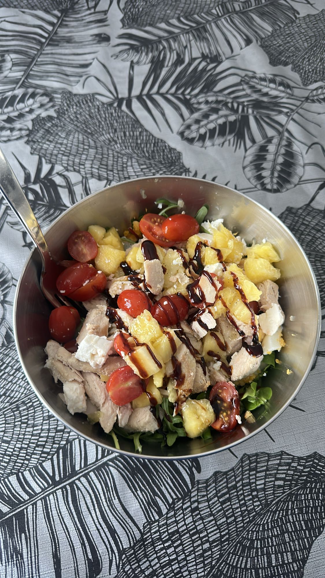 Salade poulet ananas