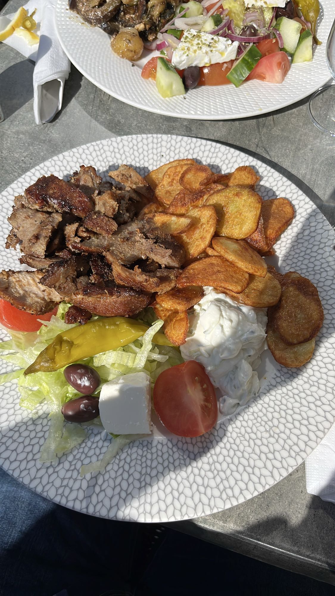 Grekisk tallrik med gyros