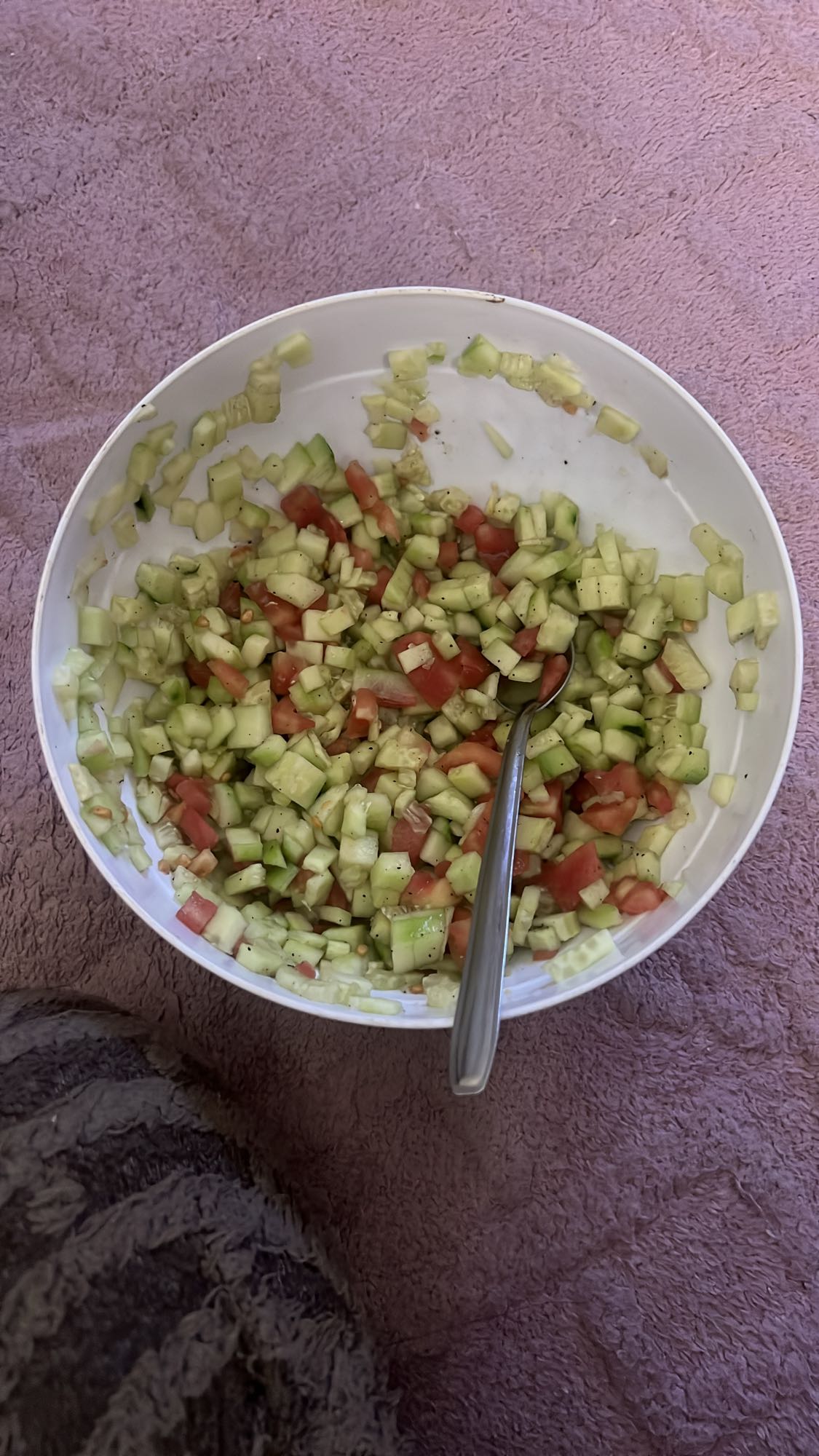 Salade concombre tomate