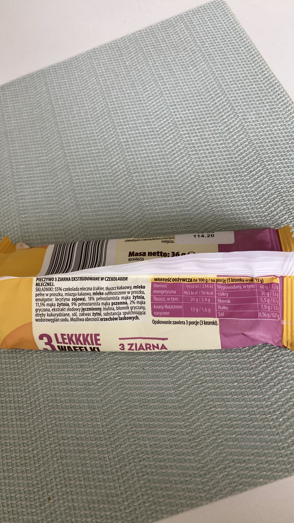 3 grain chocolate wafers