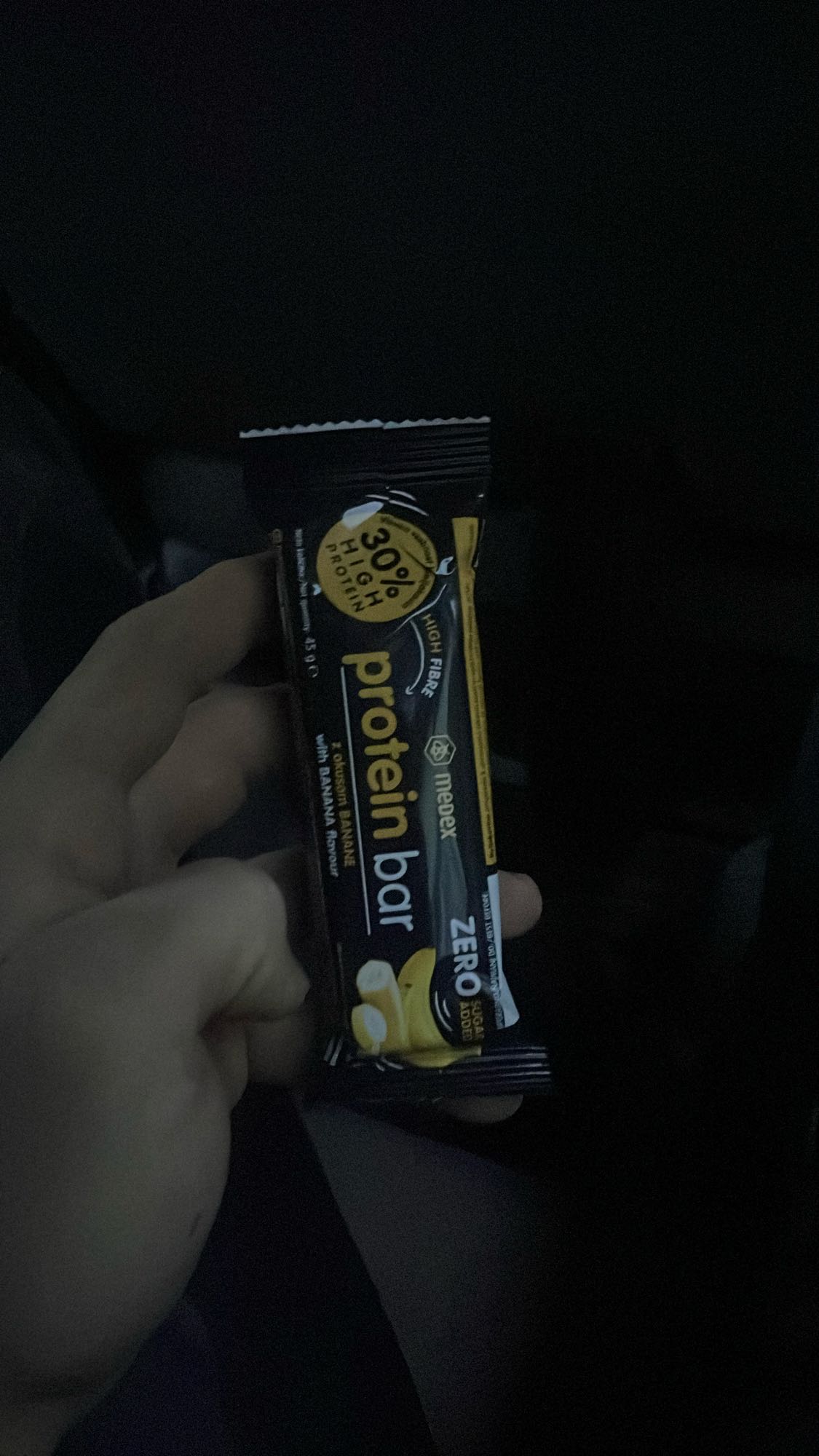 Banana protein ploščica
