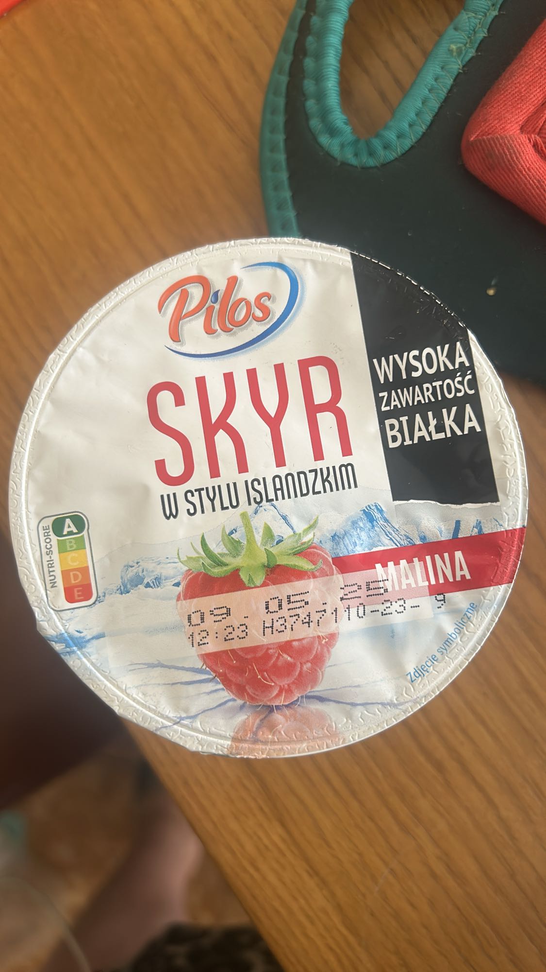 Skyr malinowy