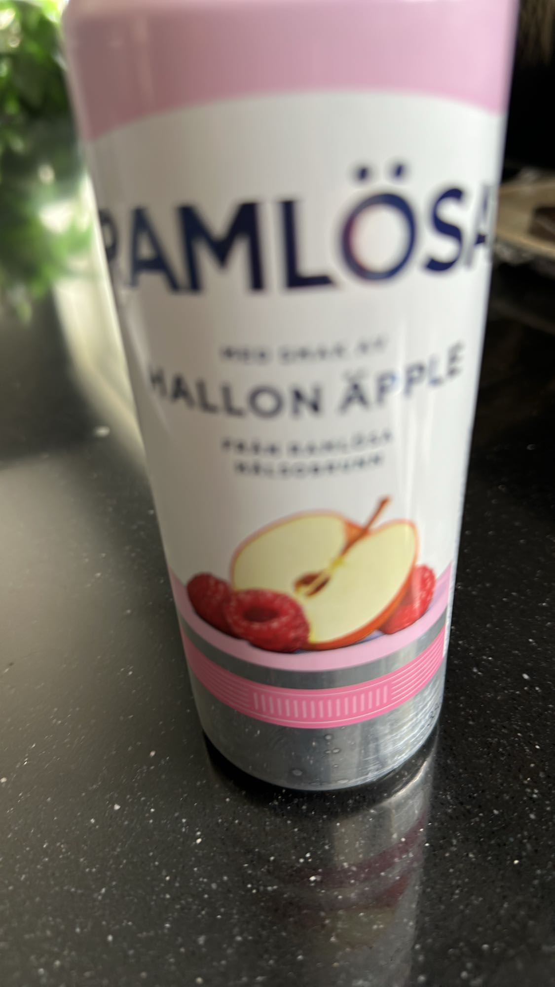 Ramlösa hallon äpple