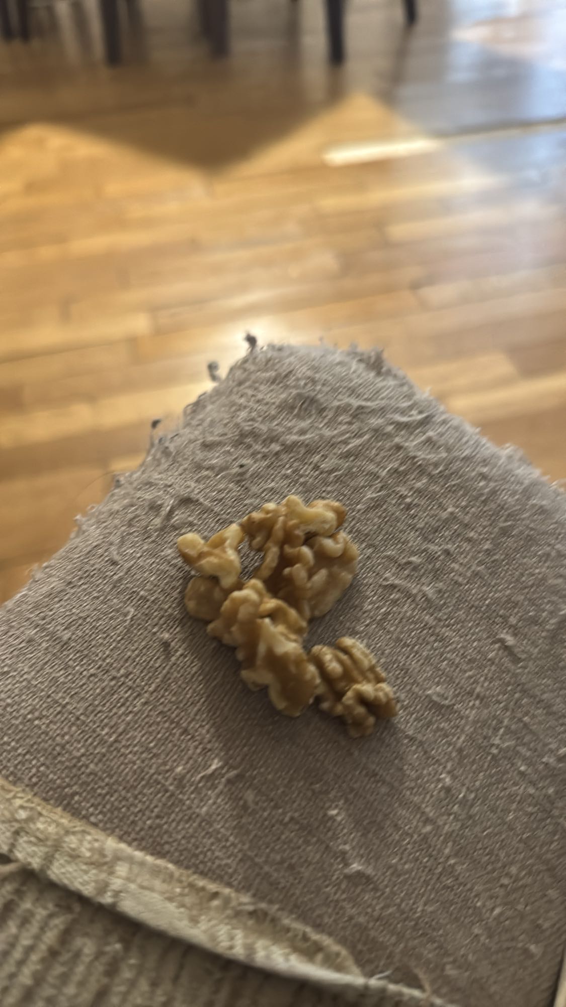 Ceviz atıştırmalığı