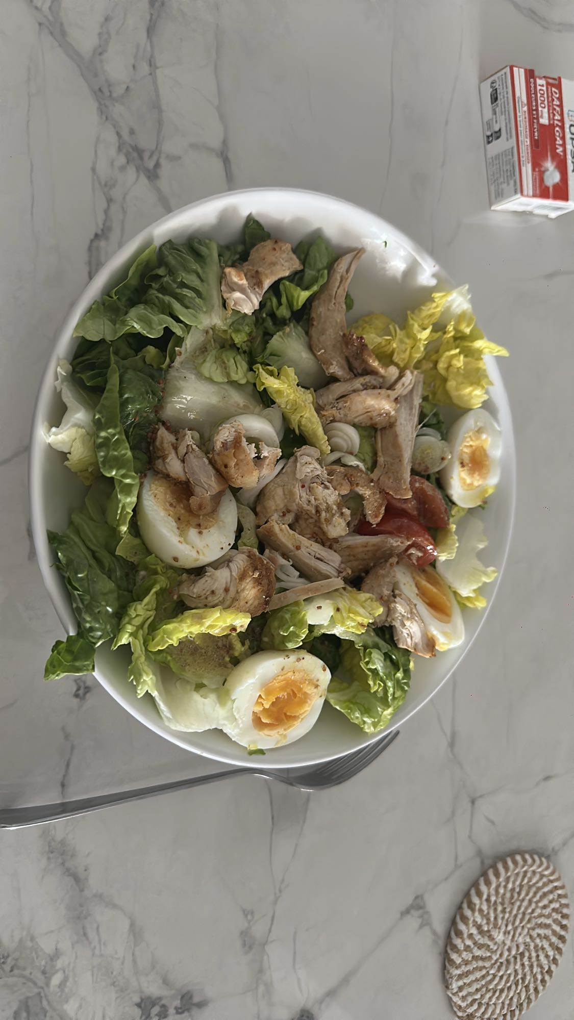 Salade poulet œufs