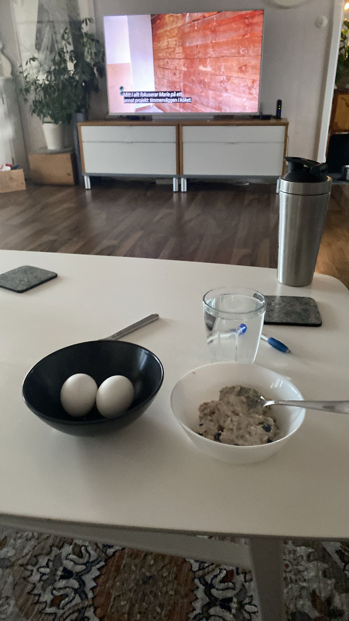 Ägg och havregrynsgröt