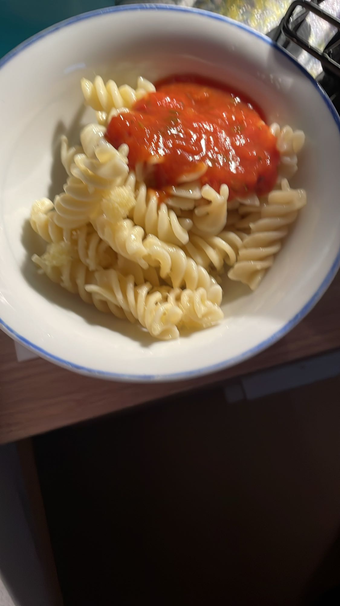 Pasta con salsa roja