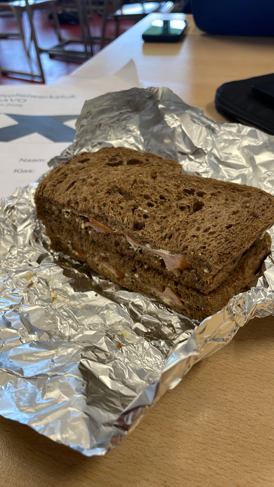 Volkoren broodje ham