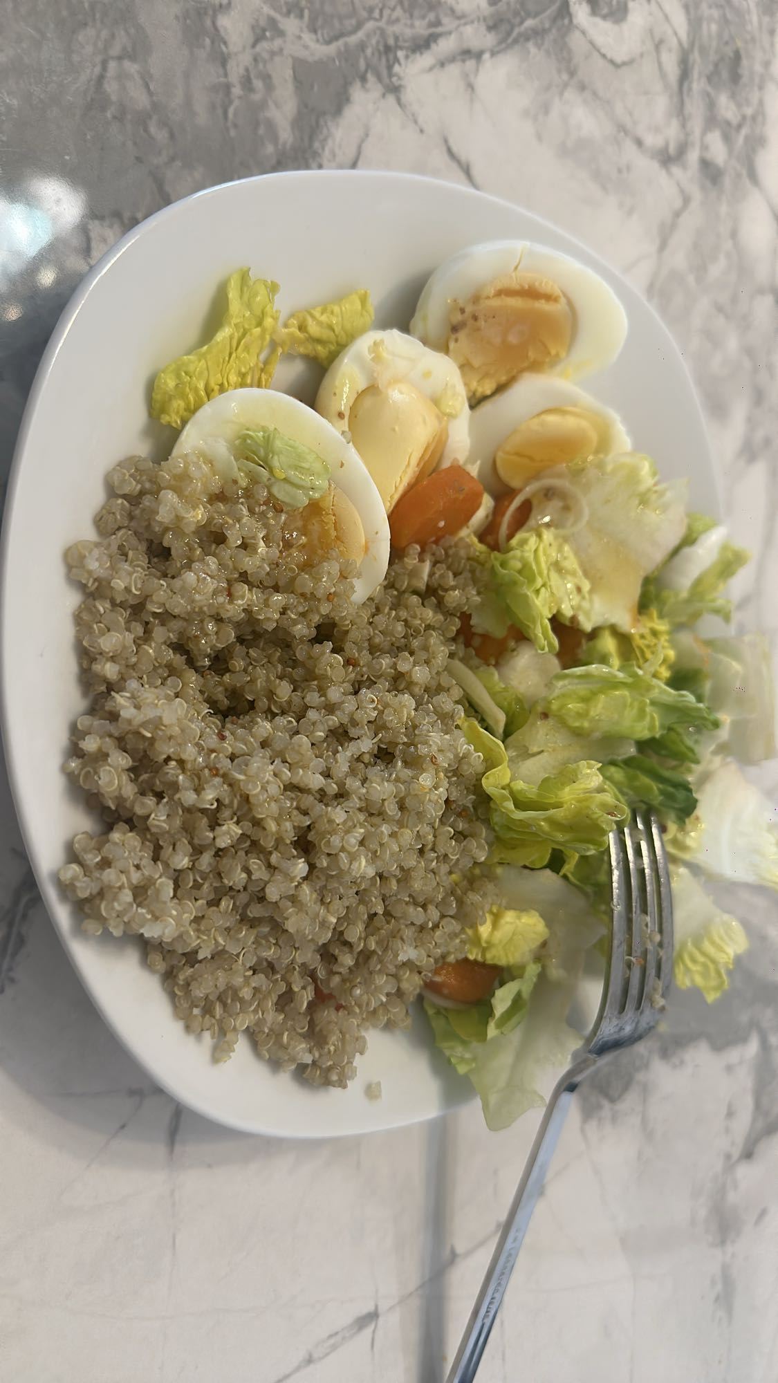 Salade quinoa œufs