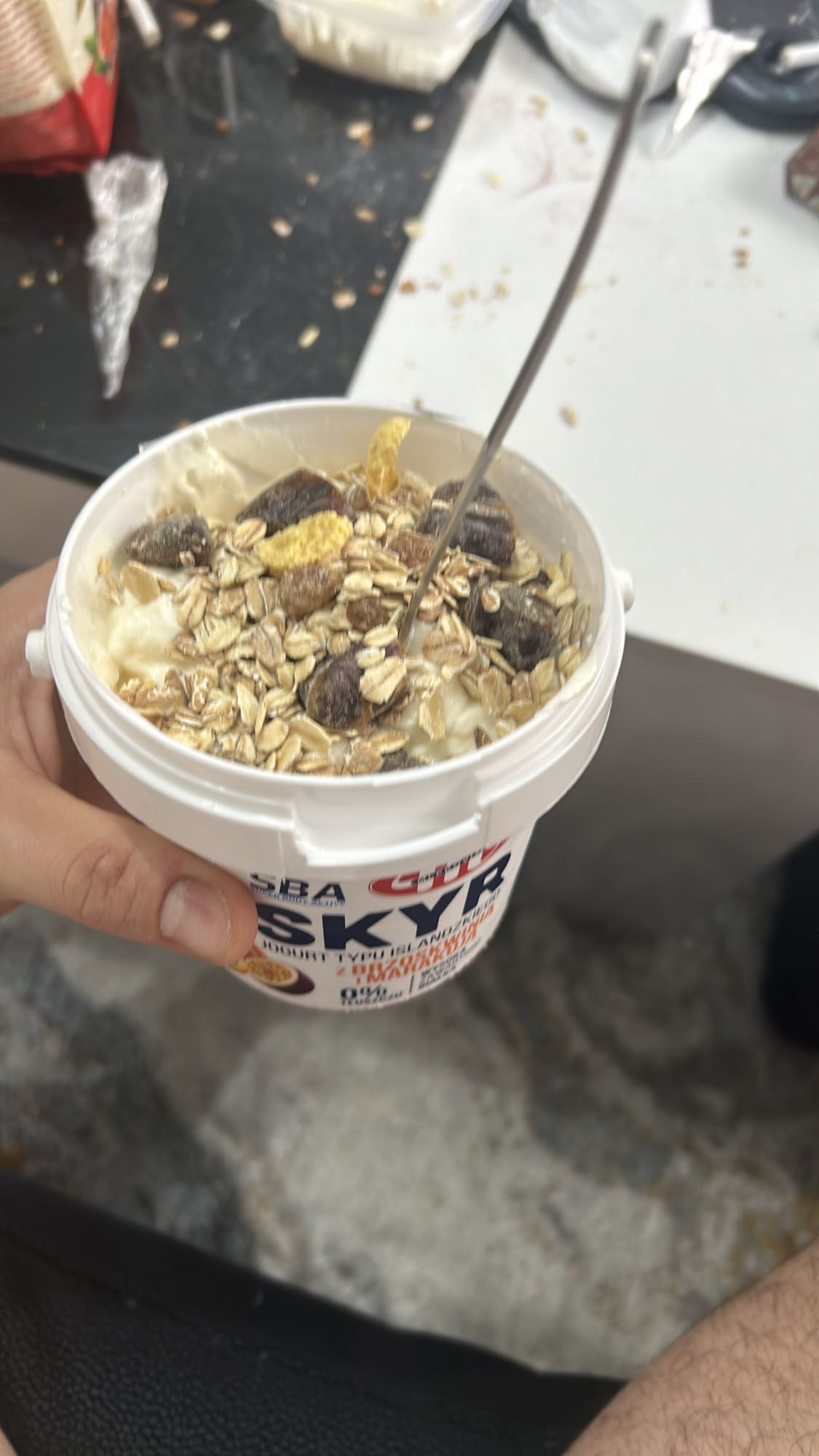 Skyr with muesli