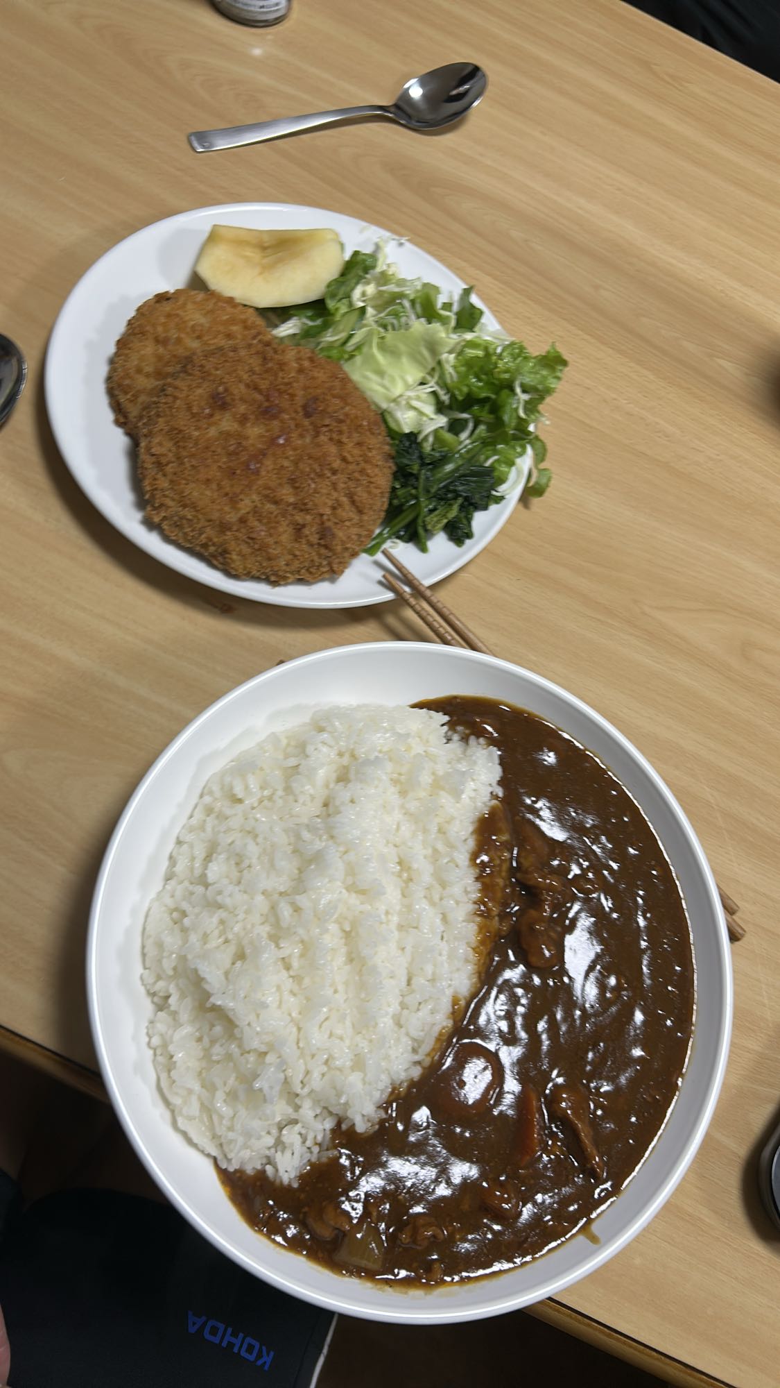 カレーライスとコロッケ