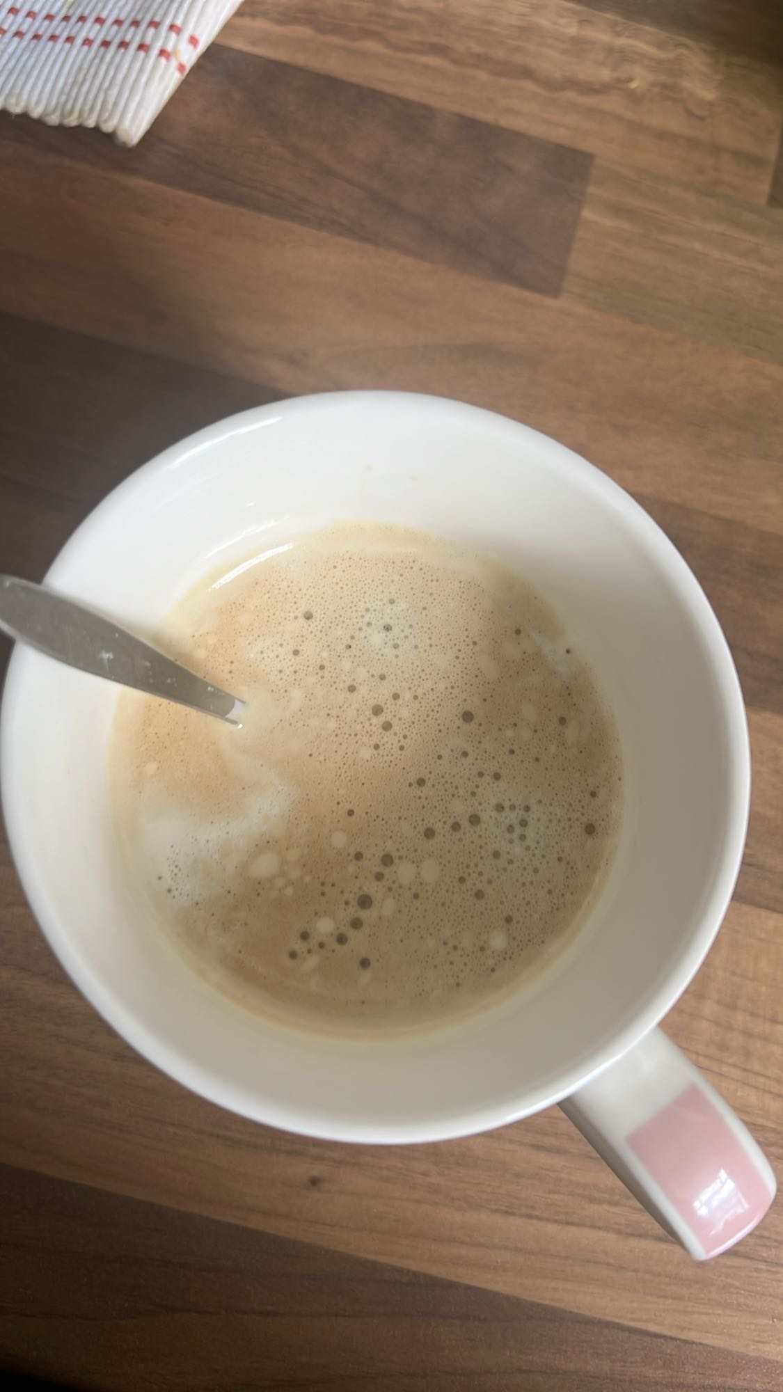 Tasse Kaffee mit Milch