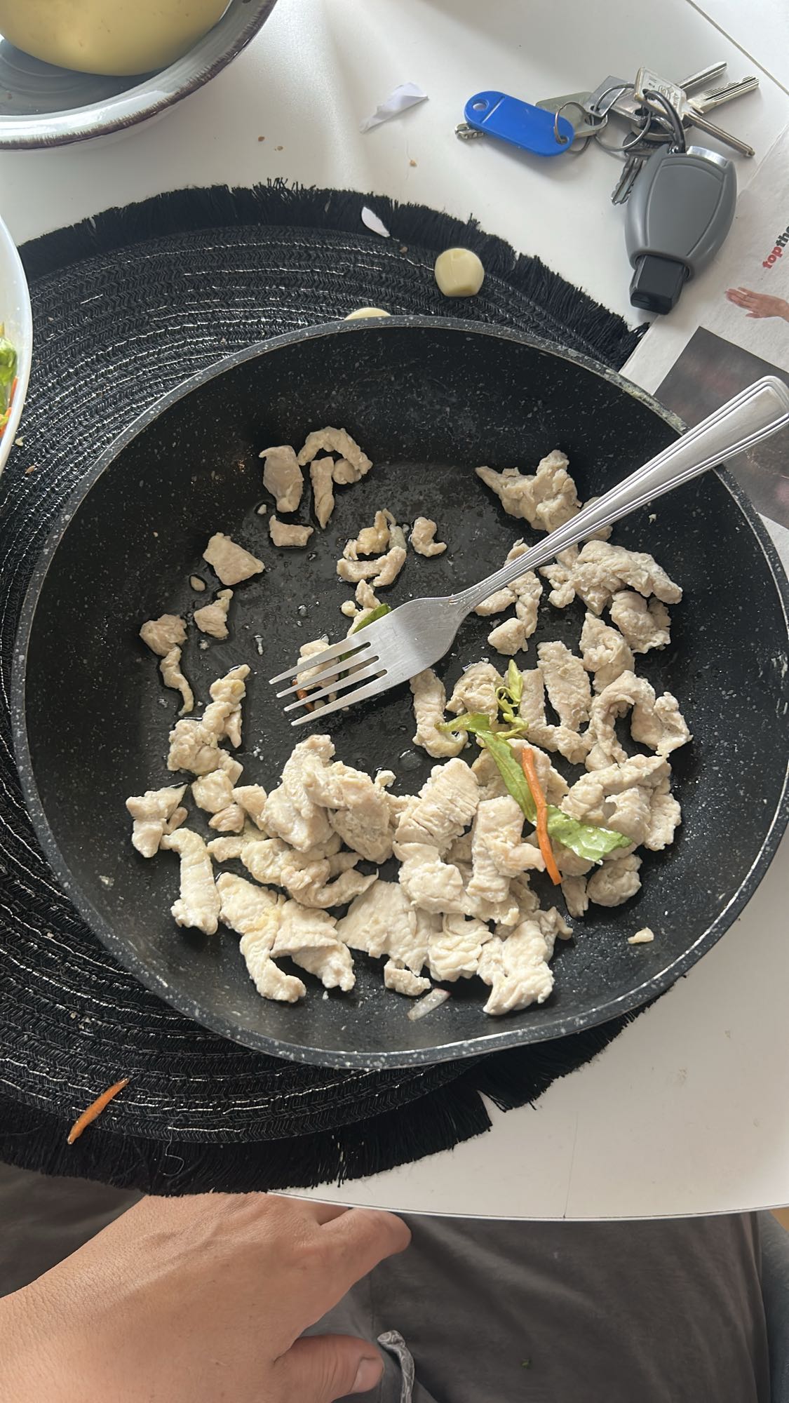 Пилешко в тиган