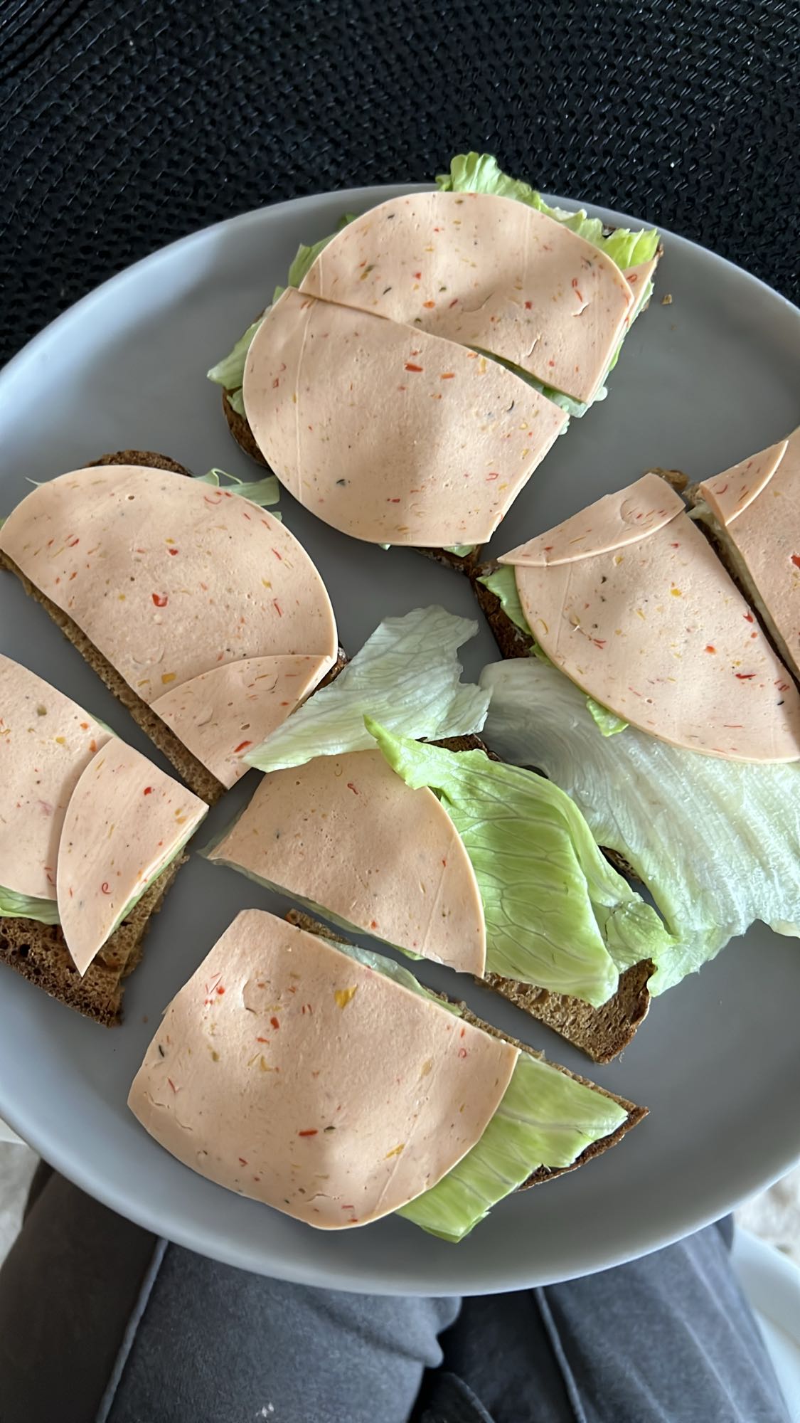 Sandwiches con lechuga