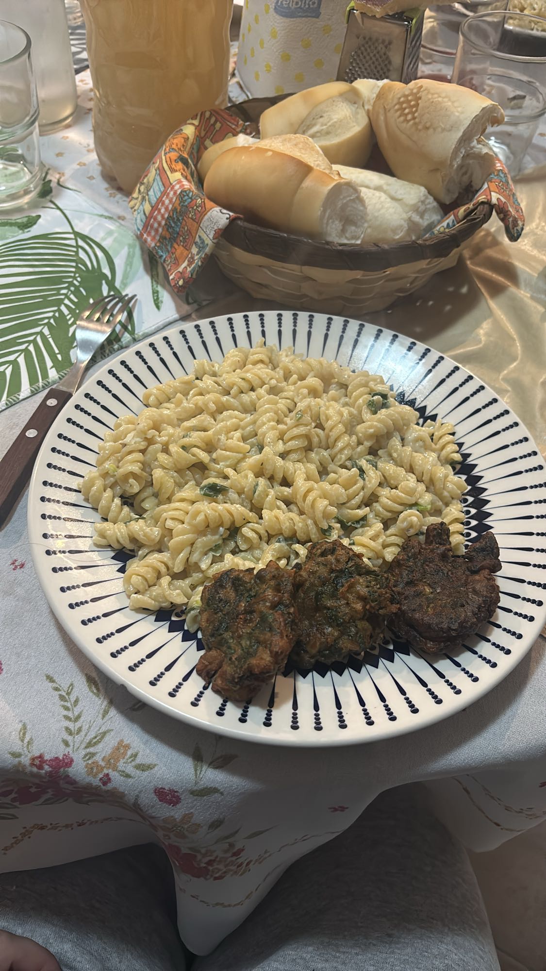 Creamy pasta with fritters