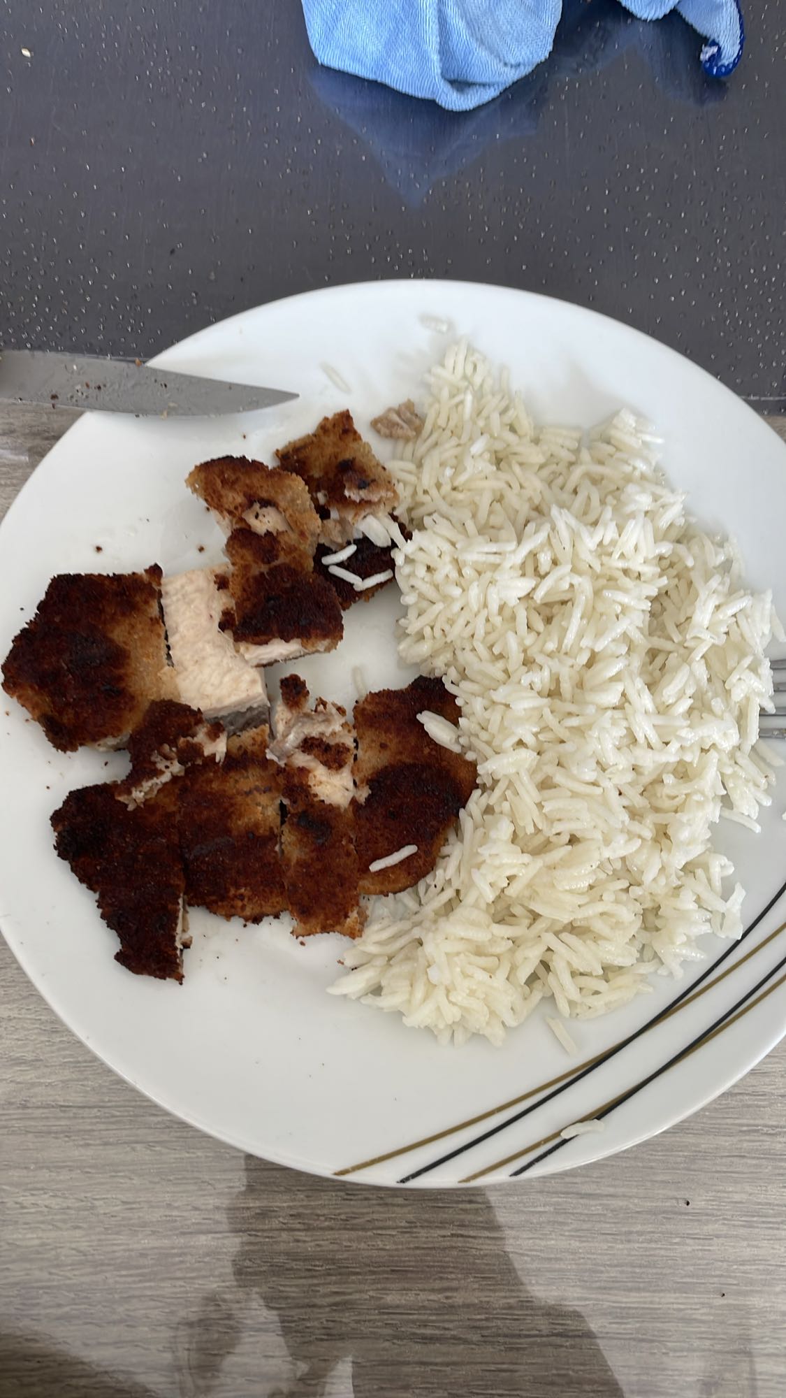 Poulet pané et riz