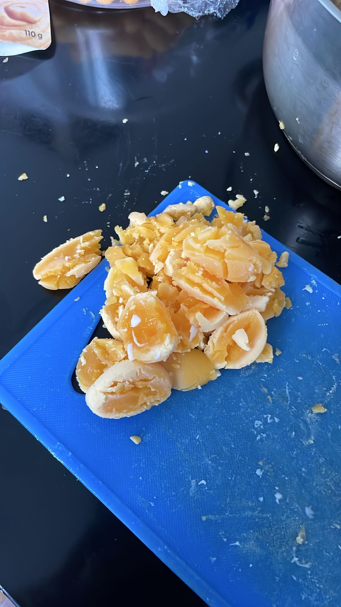 Соленые яичные желтки