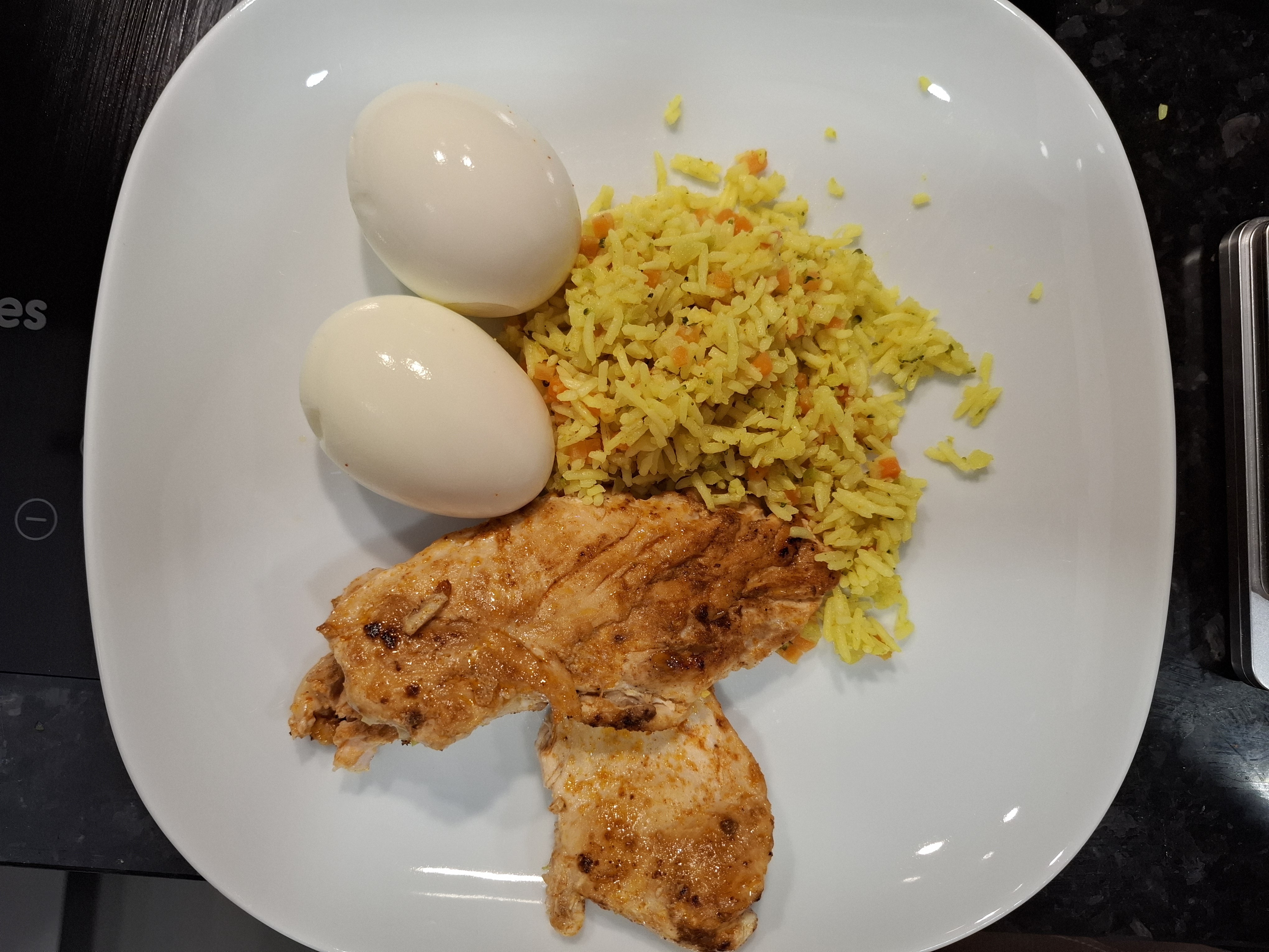 Chicken Rice with Eggs