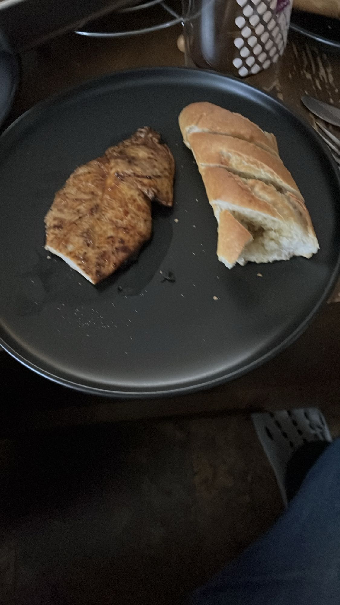 Grilled chicken and bread
