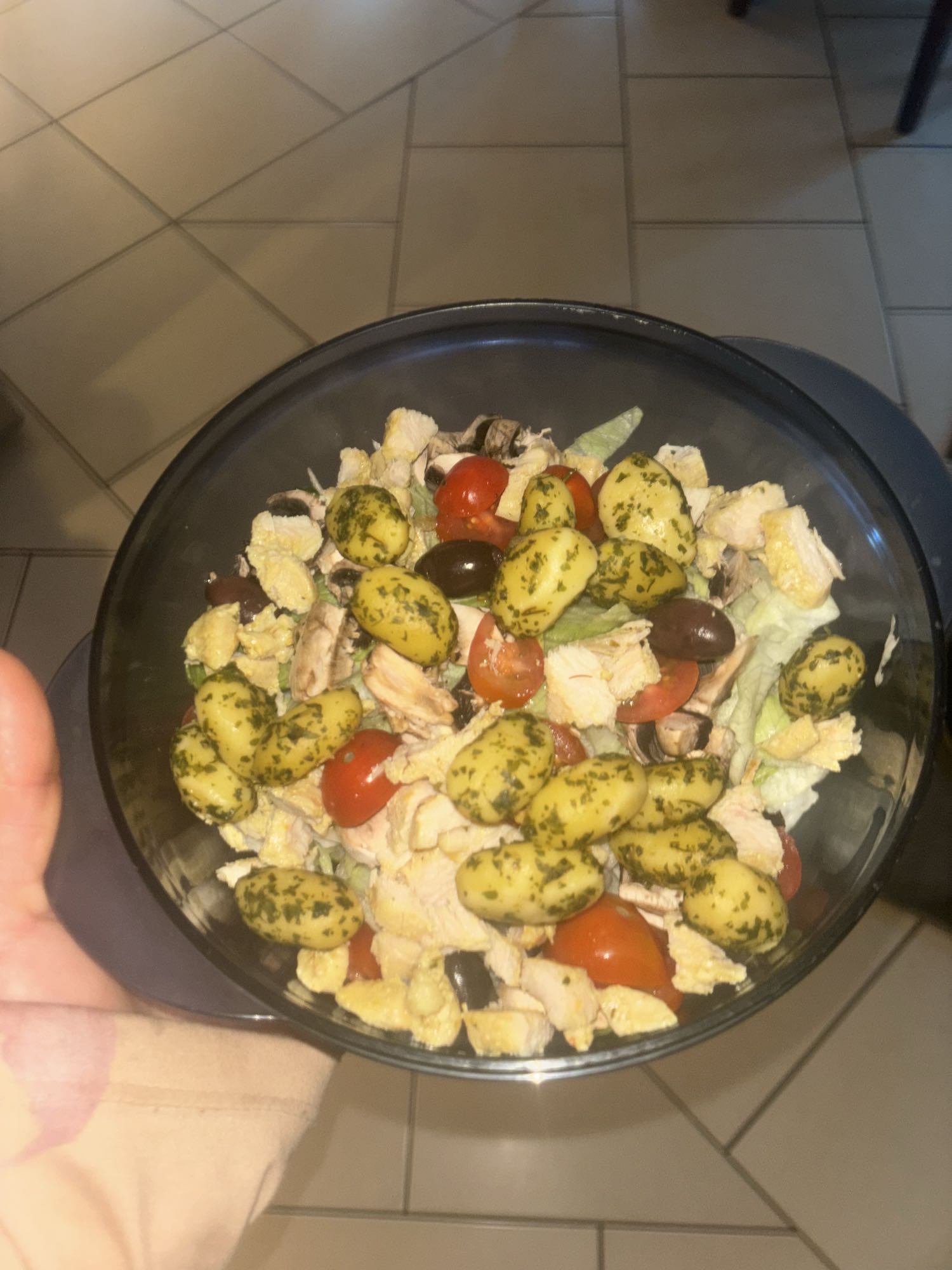 Salade poulet et légumes