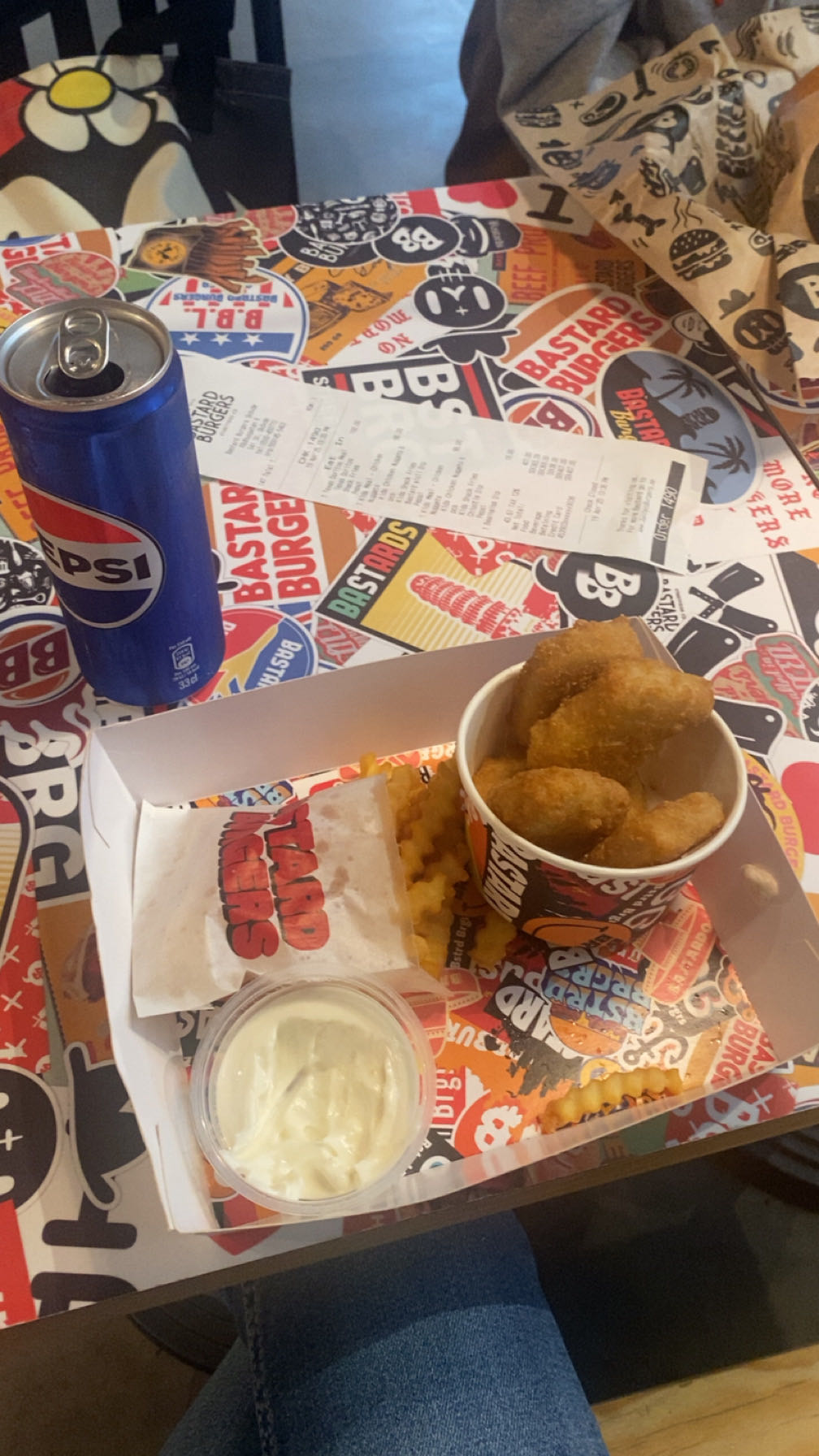 Nuggets med pommes & läsk