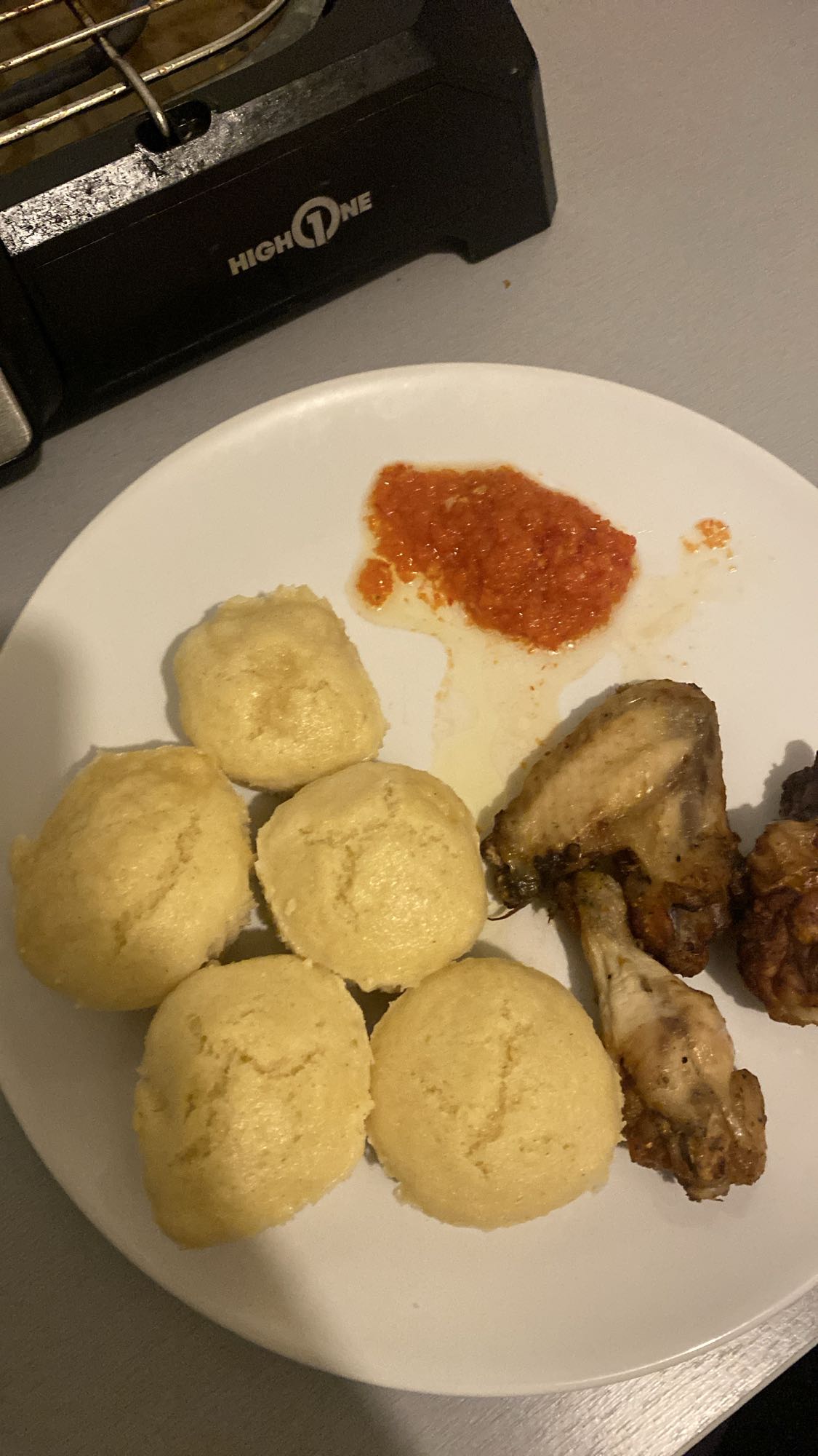 Poulet et boules de maïs