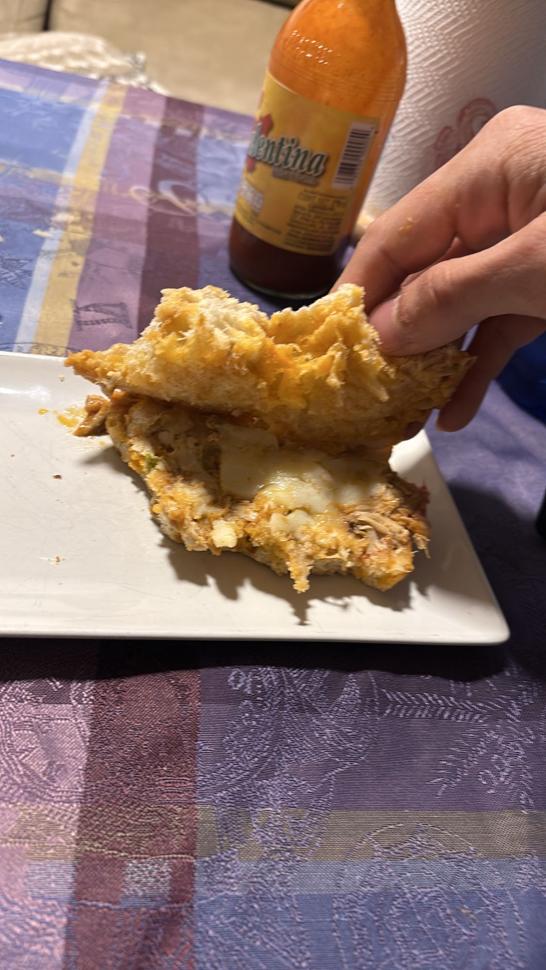 Torta de pollo frita