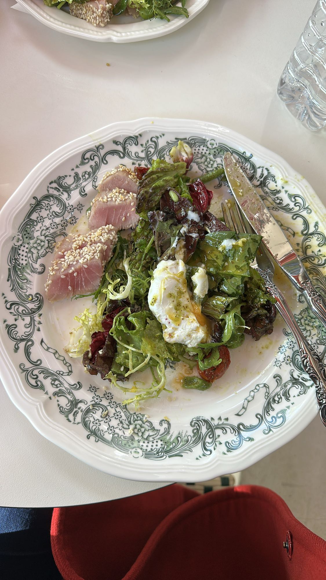 Салат с тунцом и яйцом