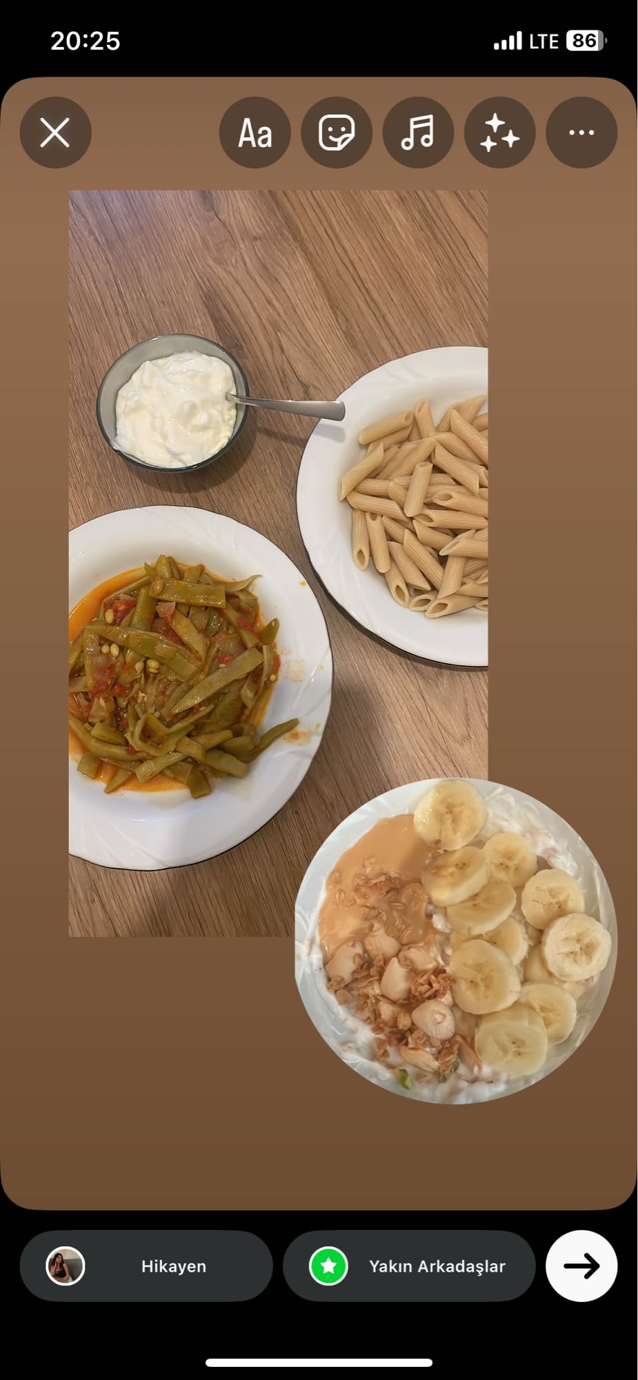 Sebzeli makarna ve yoğurt