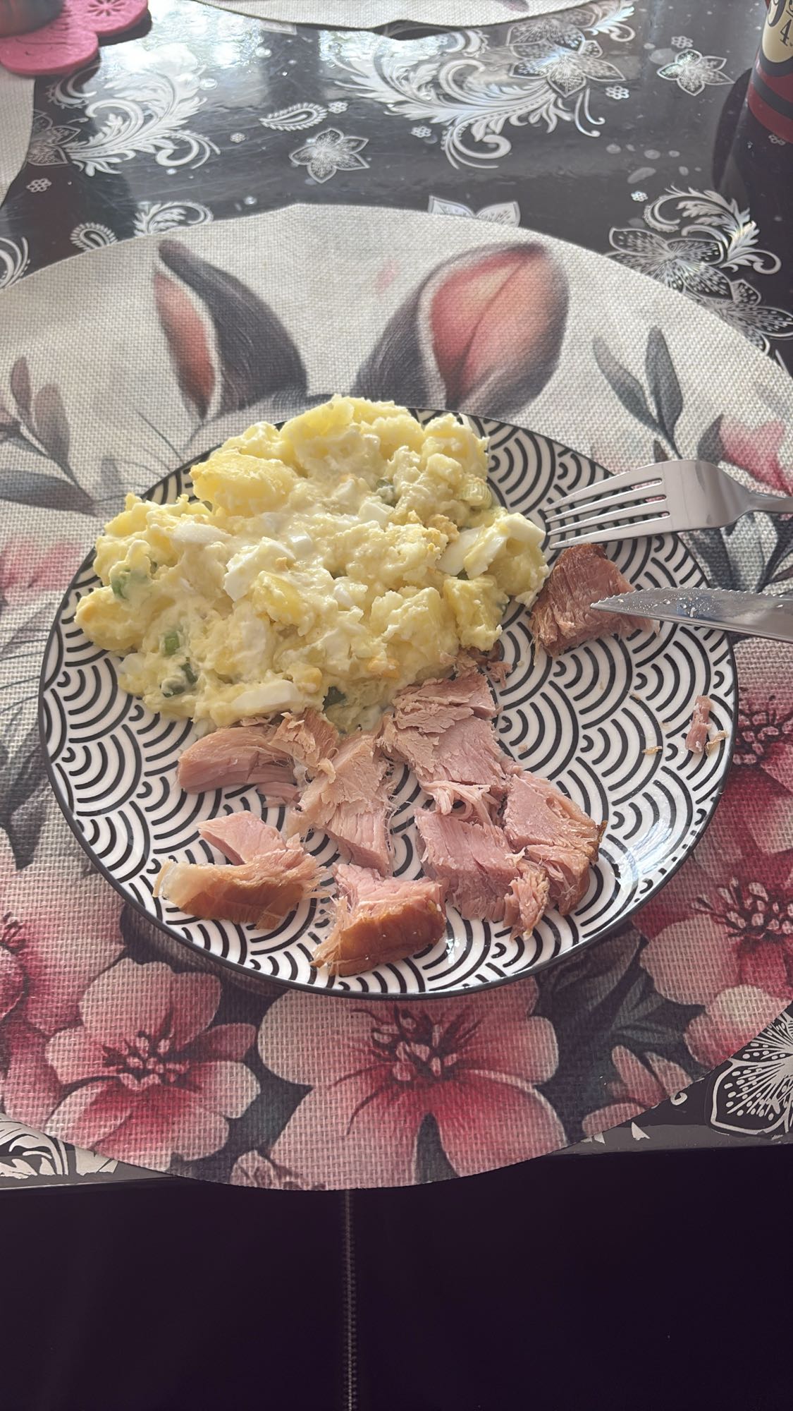 Sonkás krumplisaláta